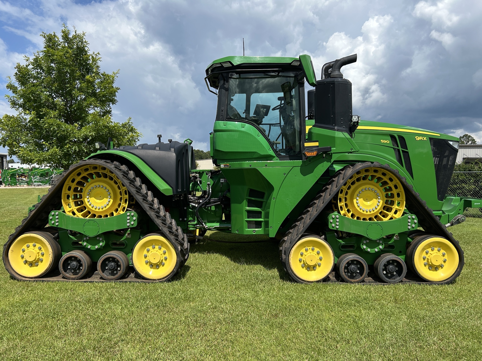 2025 John Deere 9RX 590 Tractor