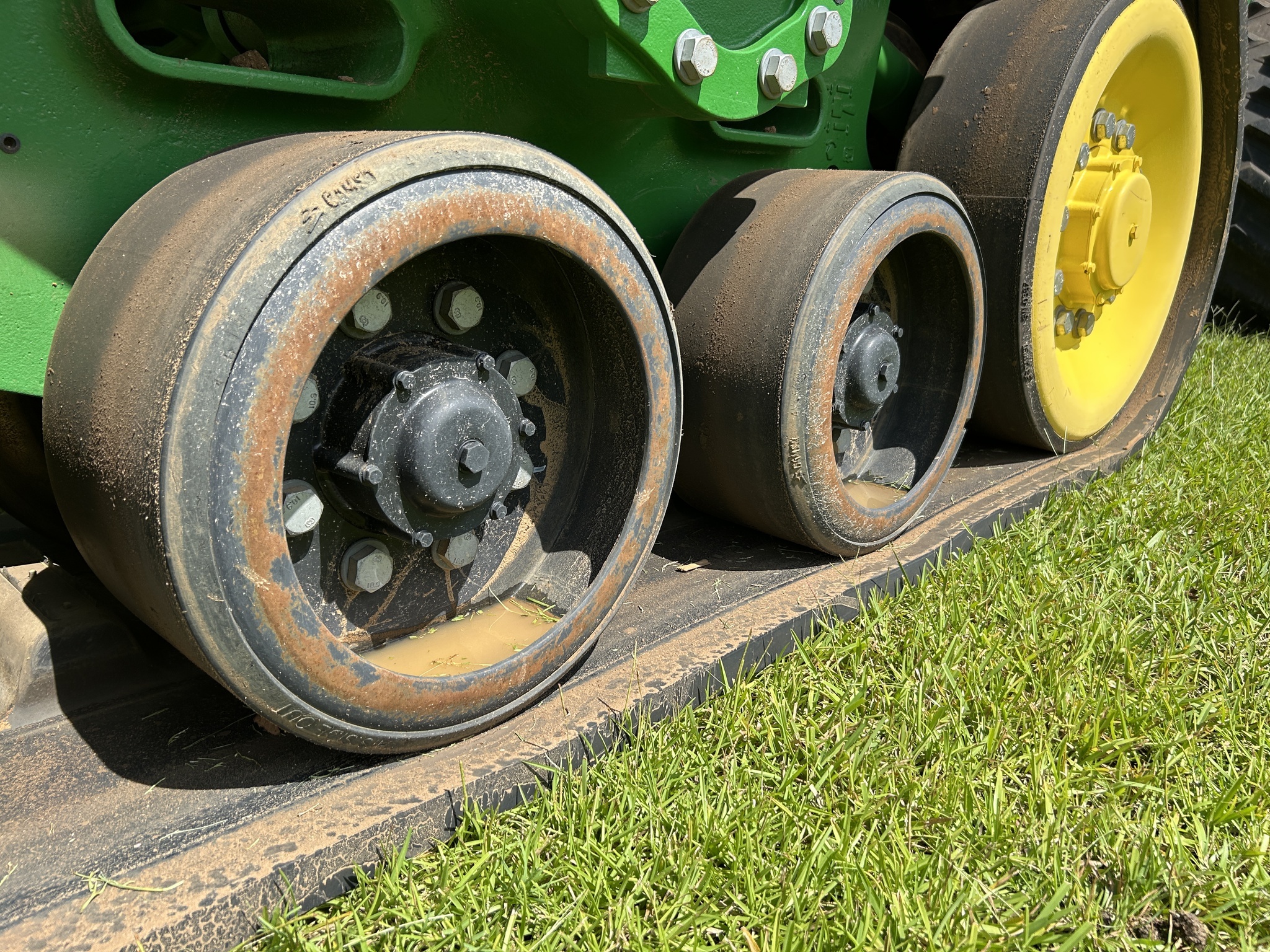 2025 John Deere 9RX 590 Tractor
