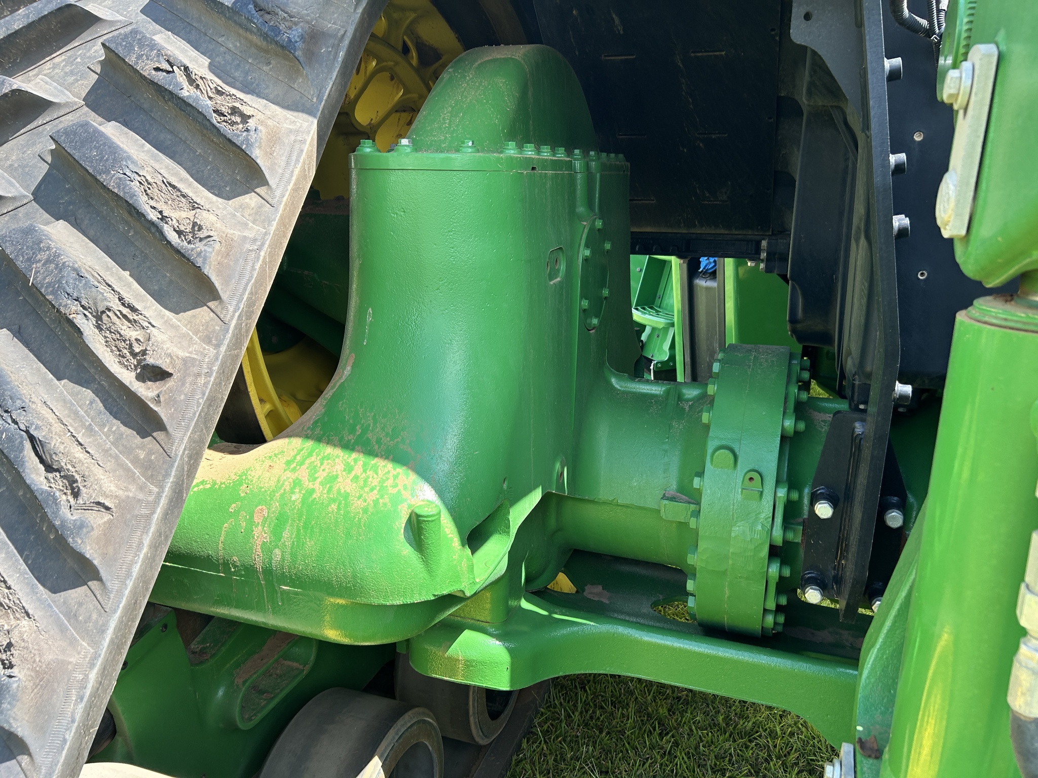 2025 John Deere 9RX 590 Tractor