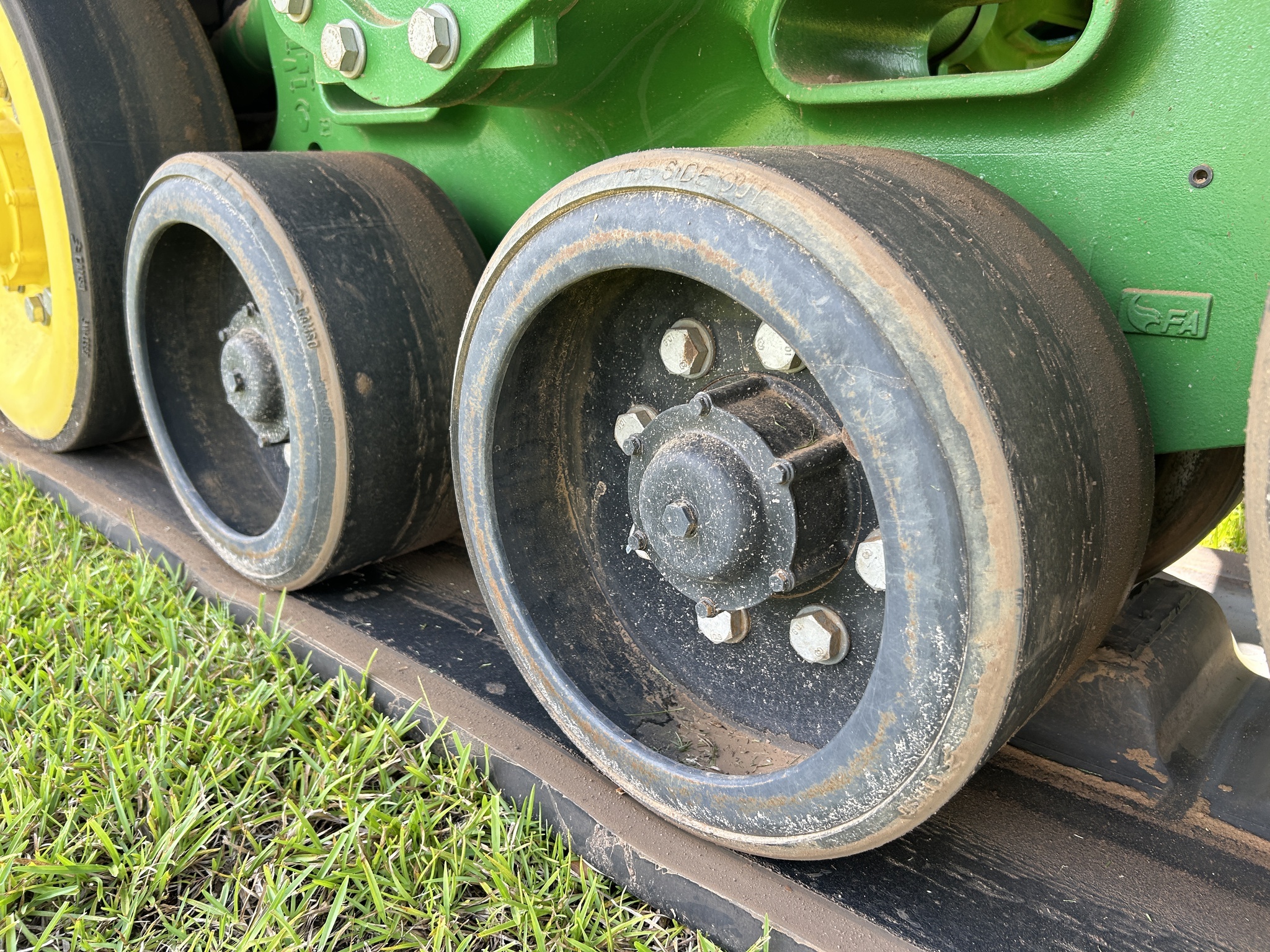 2025 John Deere 9RX 590 Tractor