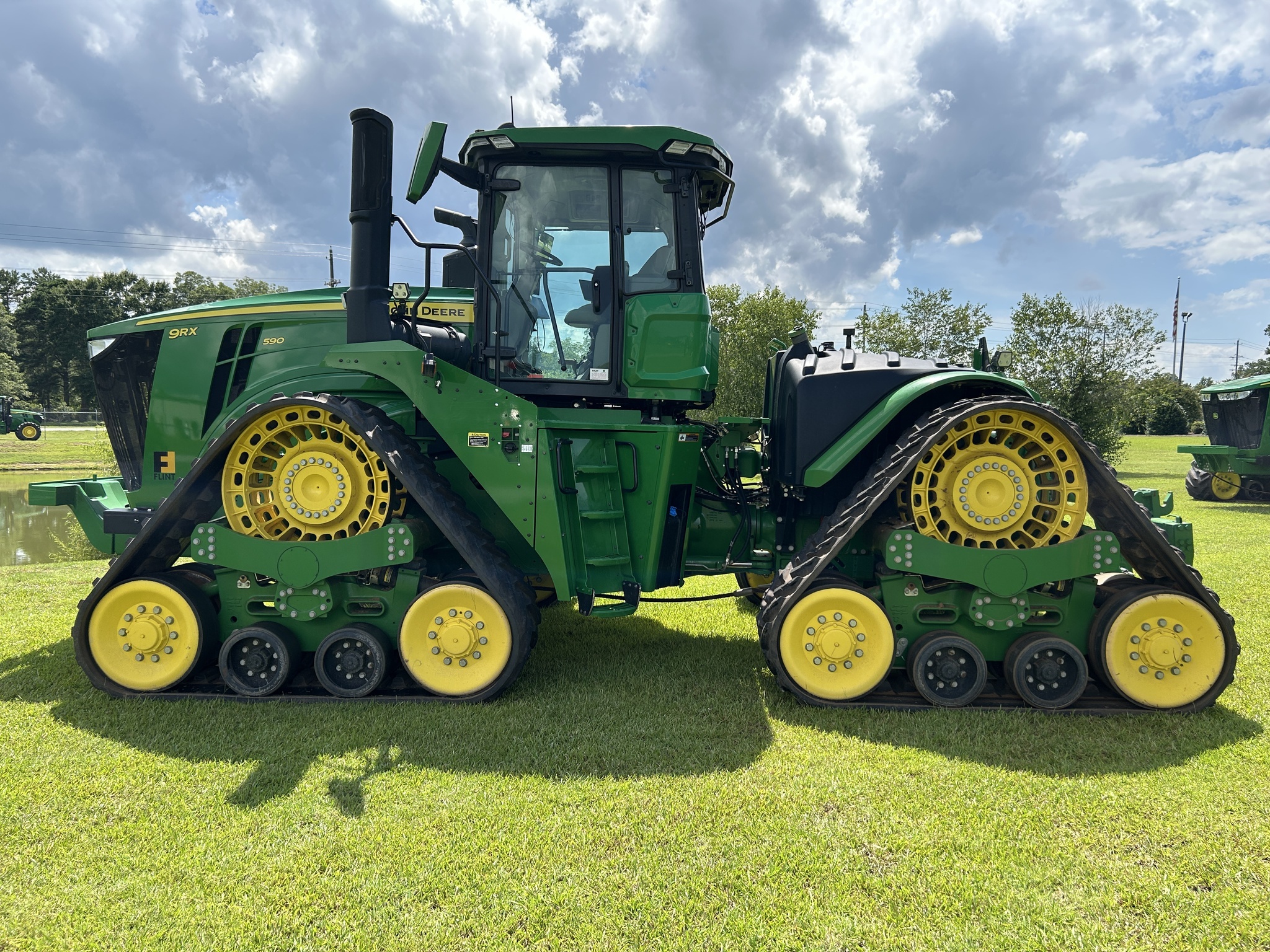 2025 John Deere 9RX 590 Tractor