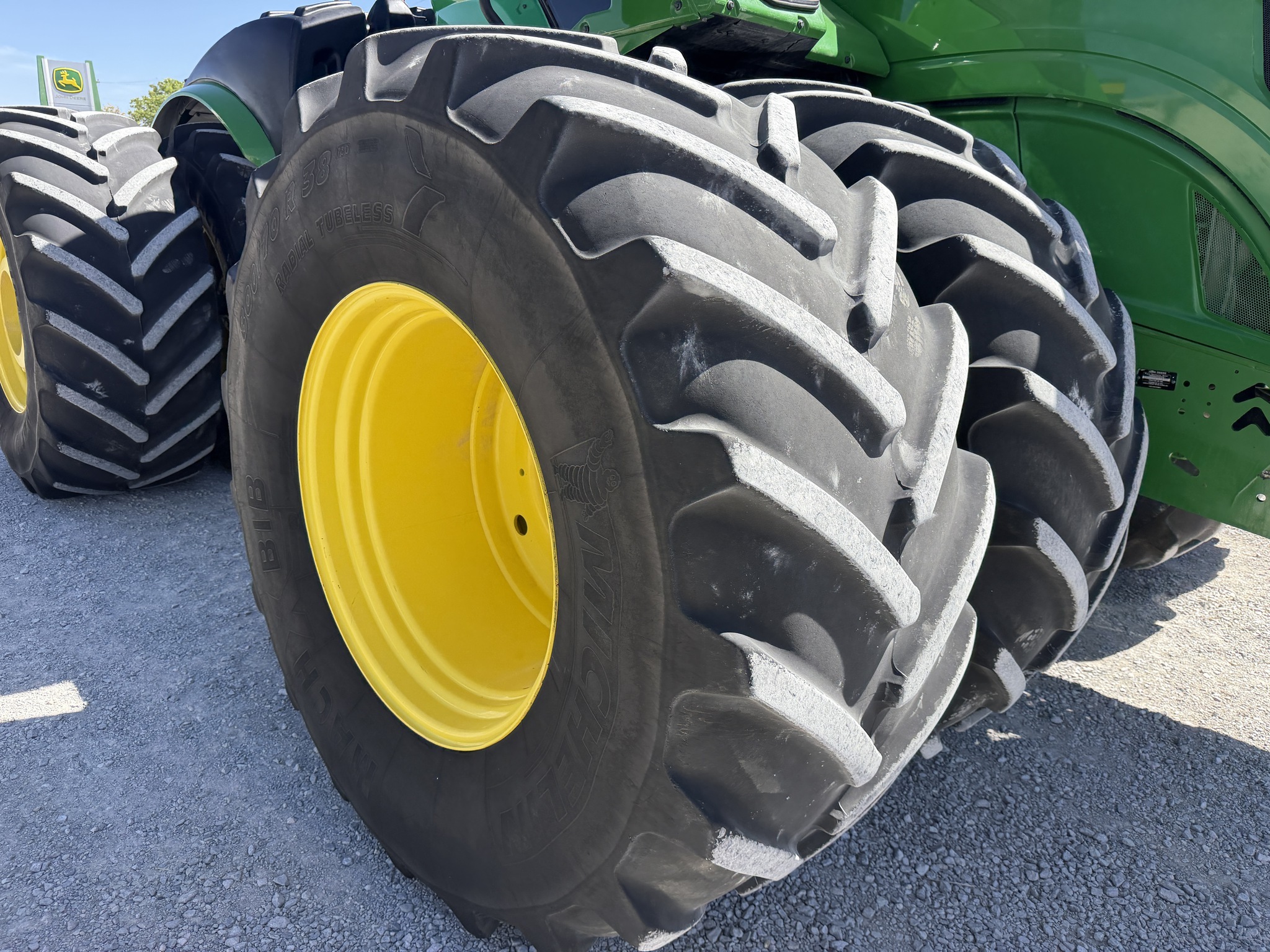 2022 John Deere 9R 490 Tractor
