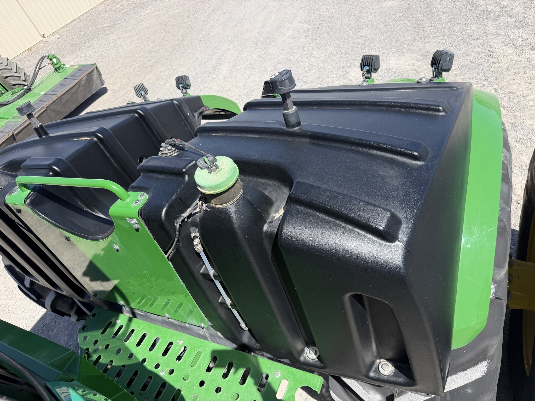 2022 John Deere 9R 490 Tractor