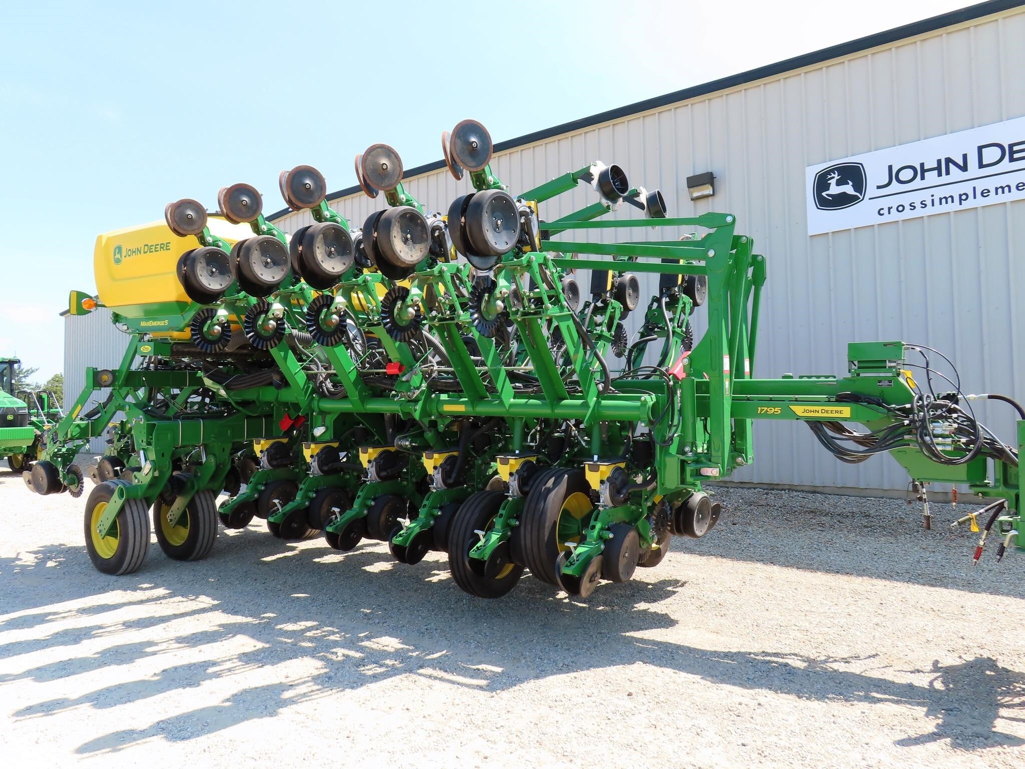 2025 John Deere 1795 Planter