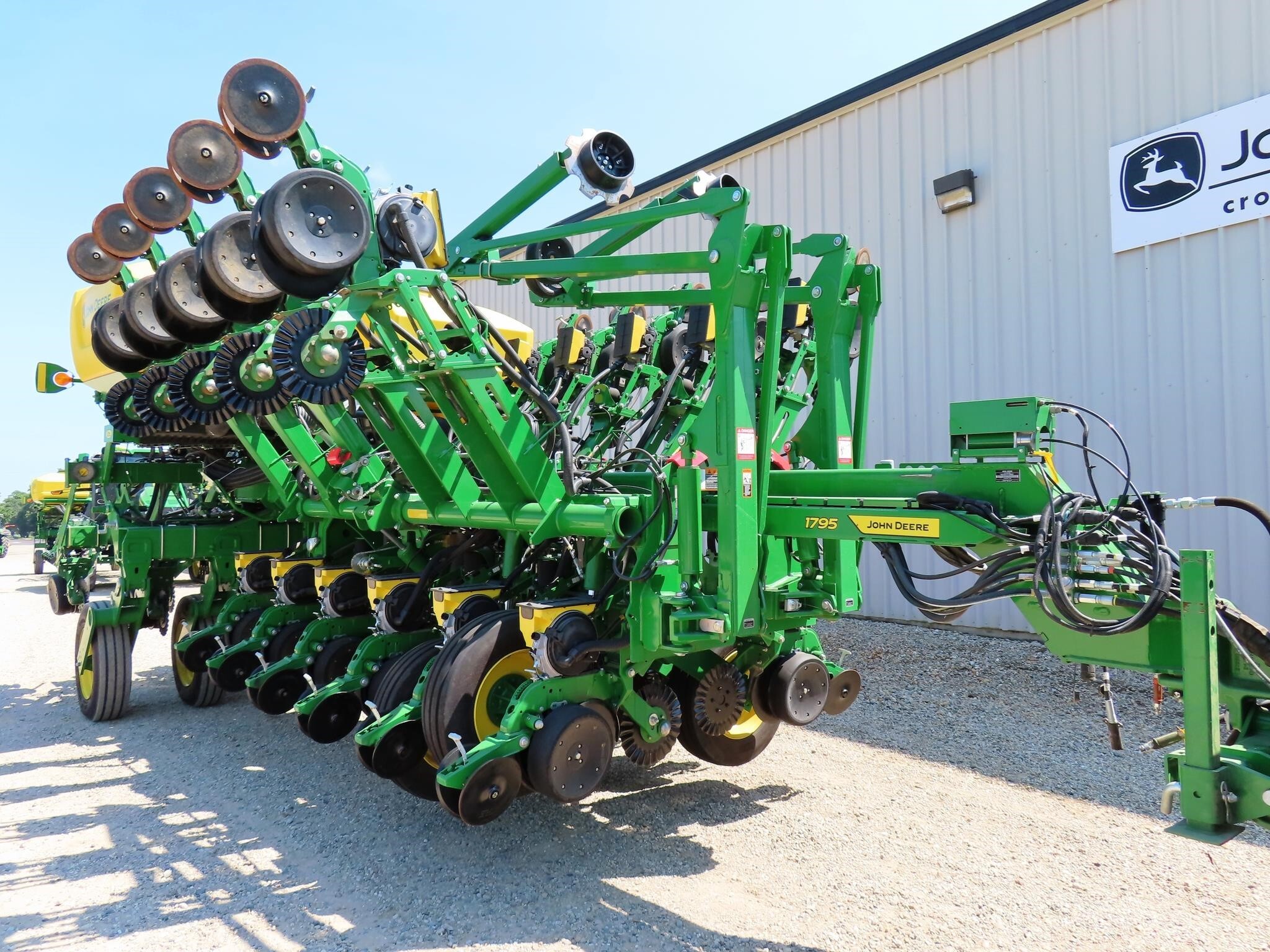 2025 John Deere 1795 Planter
