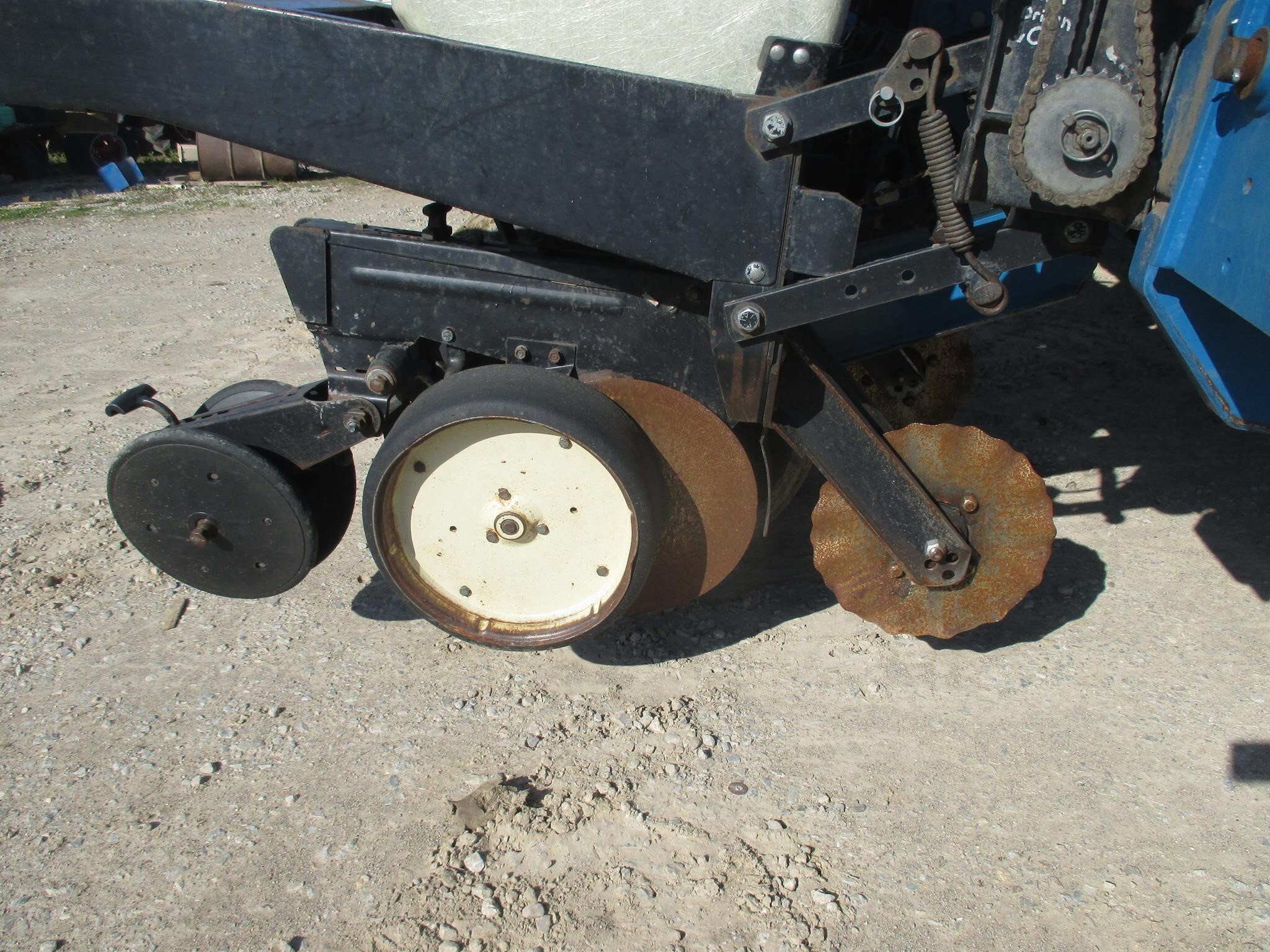  Kinze 2000 Planter