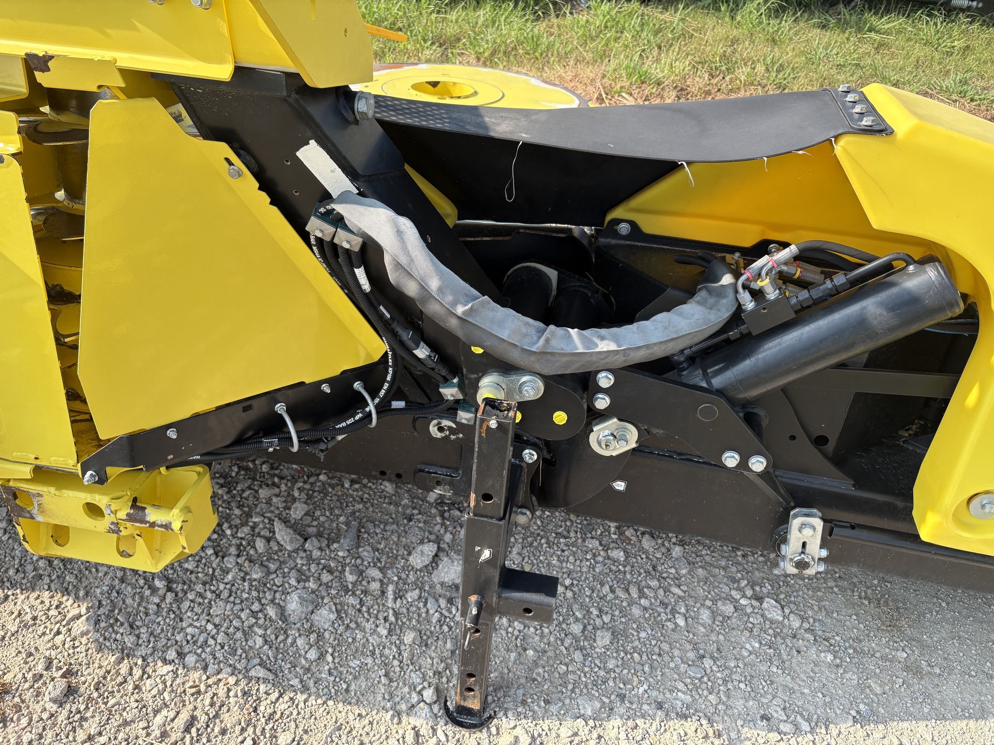 2024 John Deere 772 Corn Head