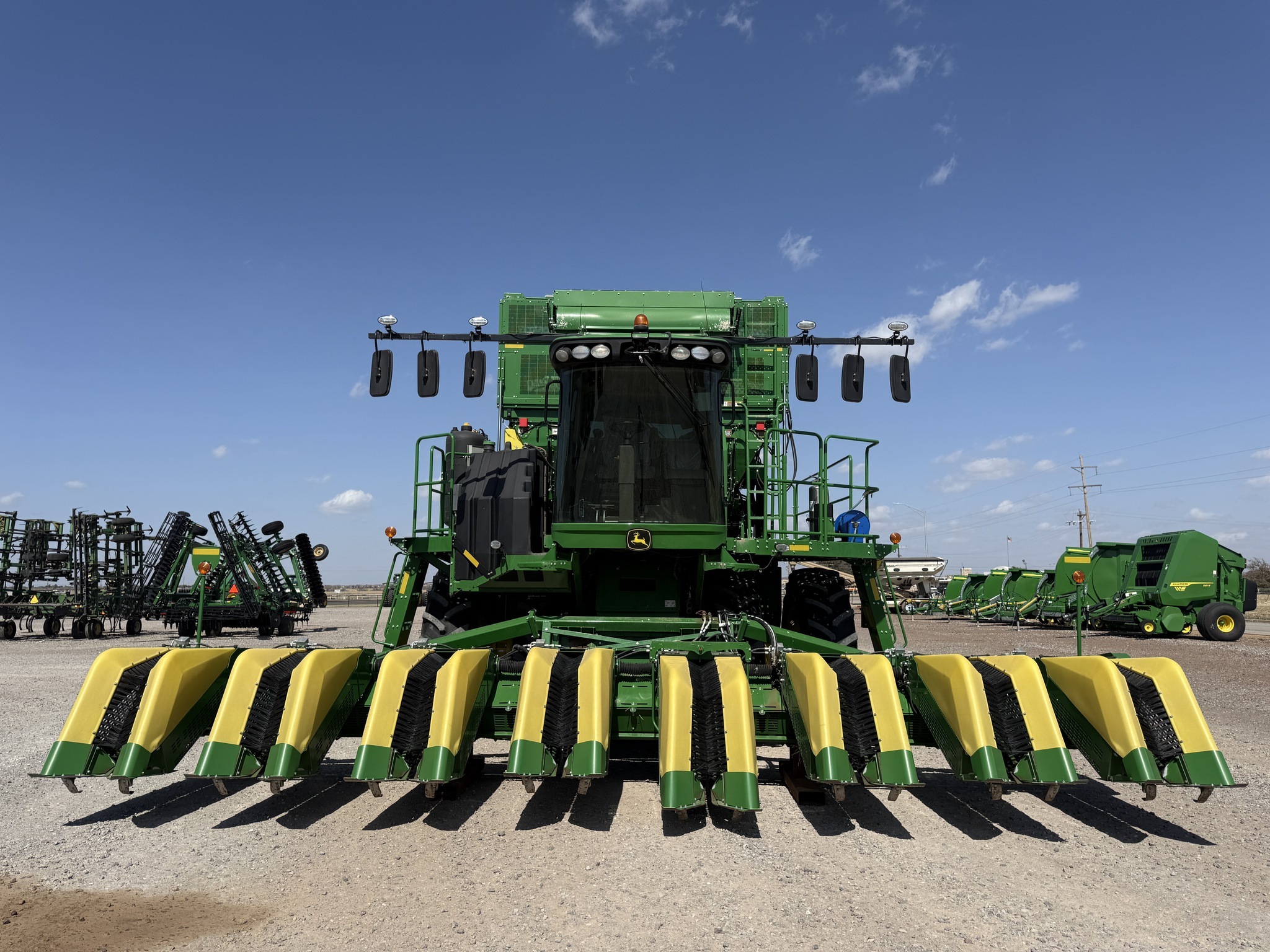 2021 John Deere CS690 Cotton Equipment