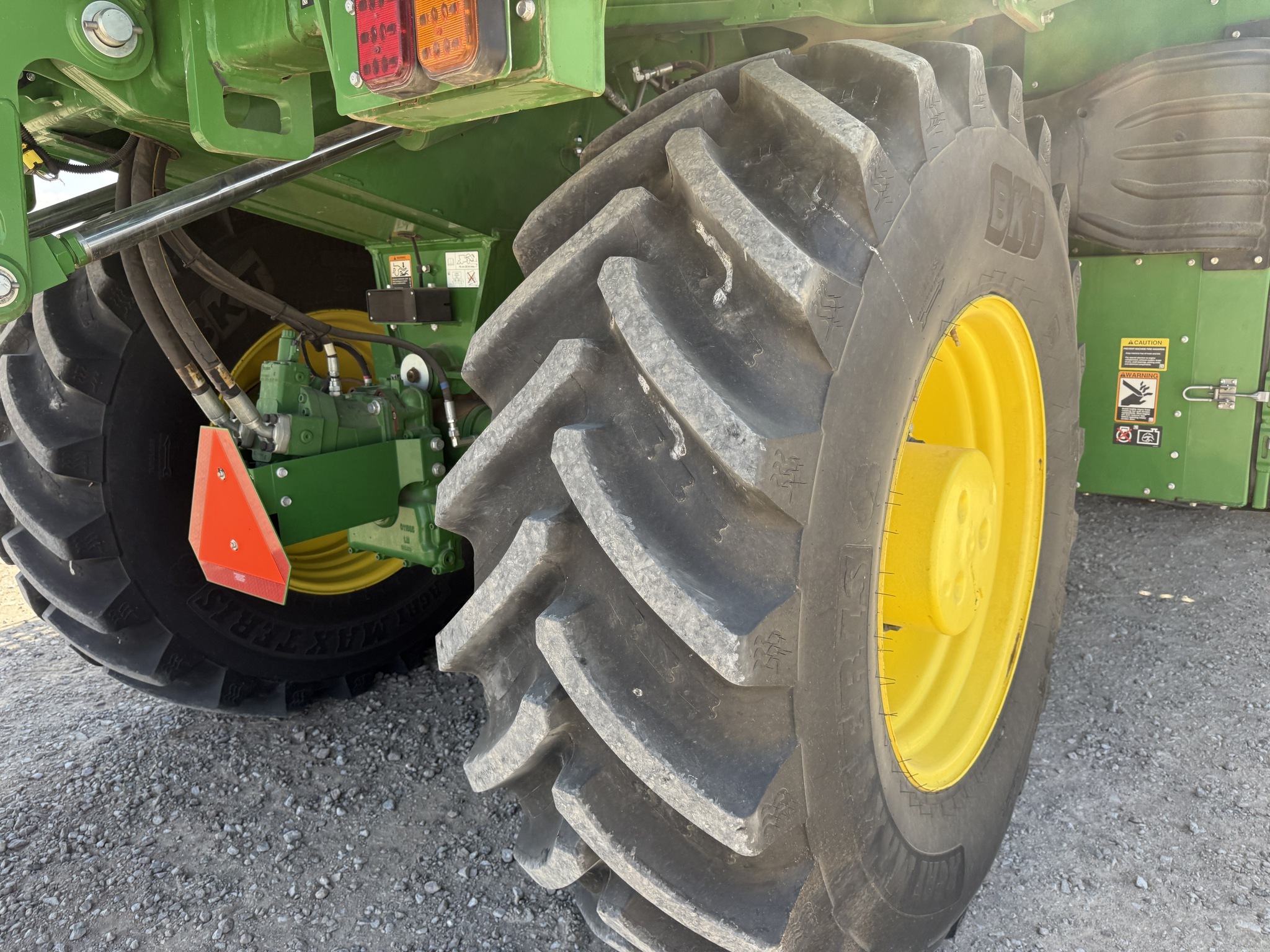 2021 John Deere CS690 Cotton Equipment