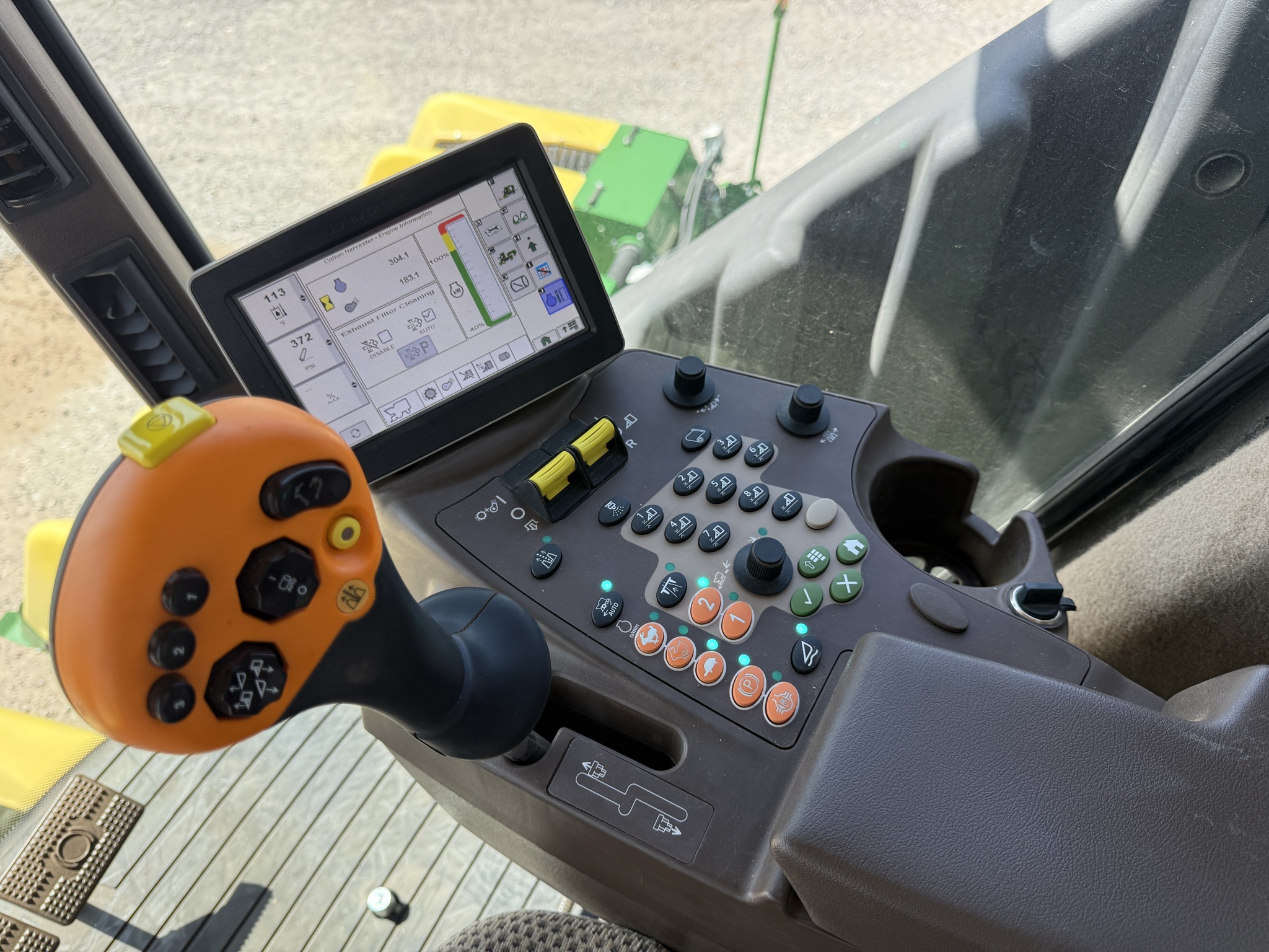 2021 John Deere CS690 Cotton Equipment