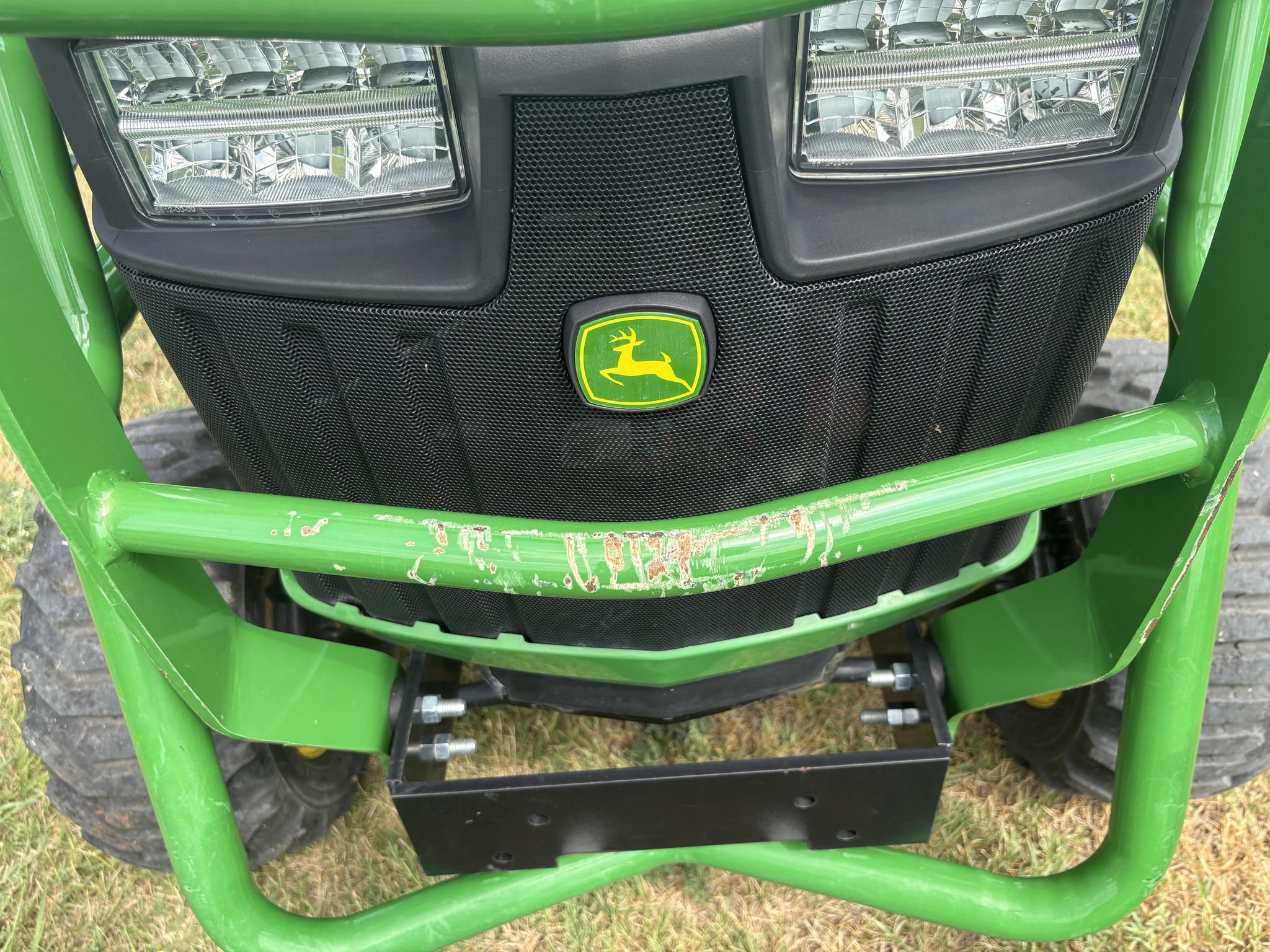 2023 John Deere 1025R Tractor