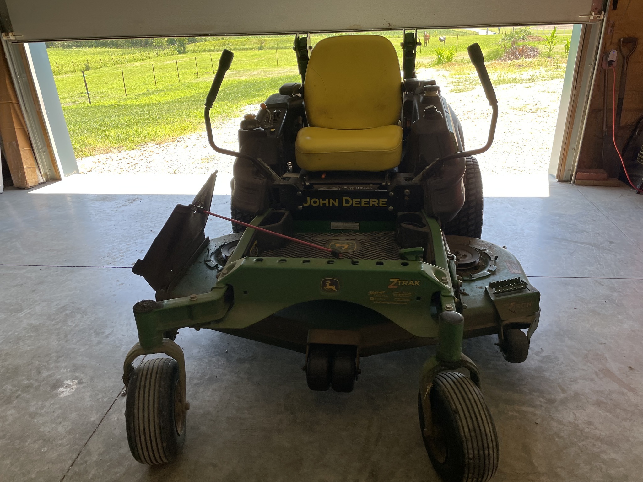 2013 John Deere Z930R Lawn Mower