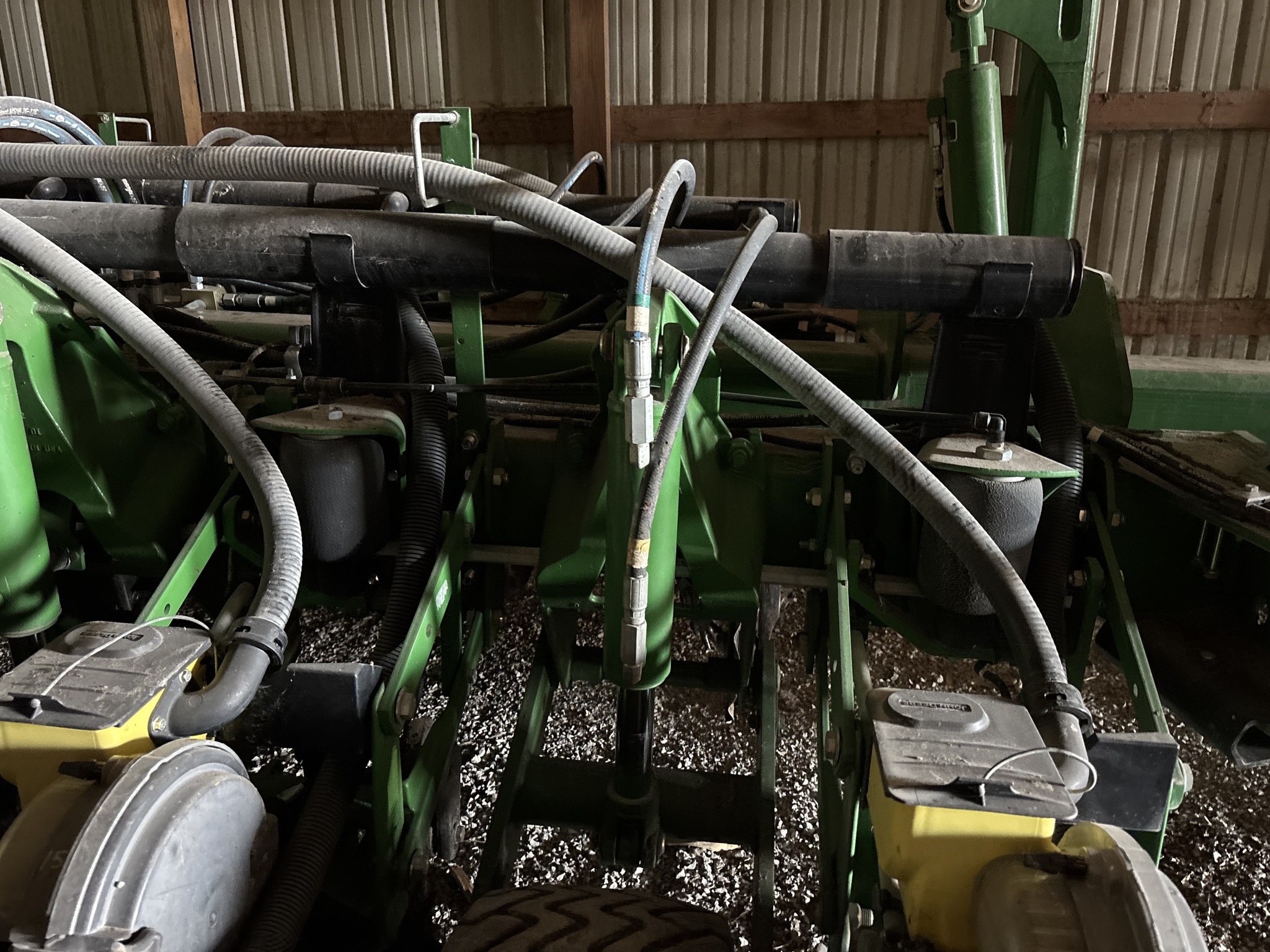 2013 John Deere 1770NT CCS Planter