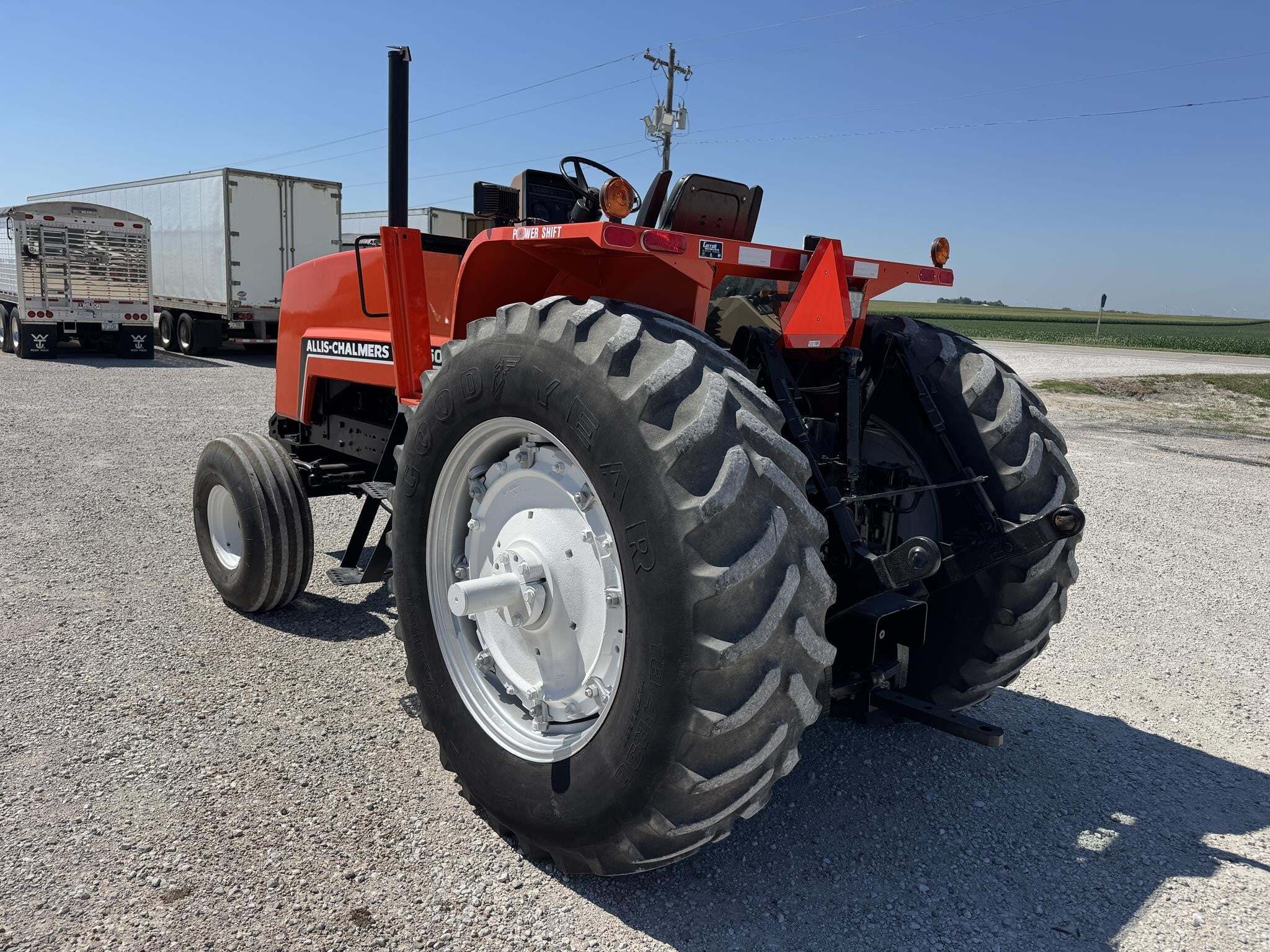 1982 Allis Chalmers 8050 Tractor