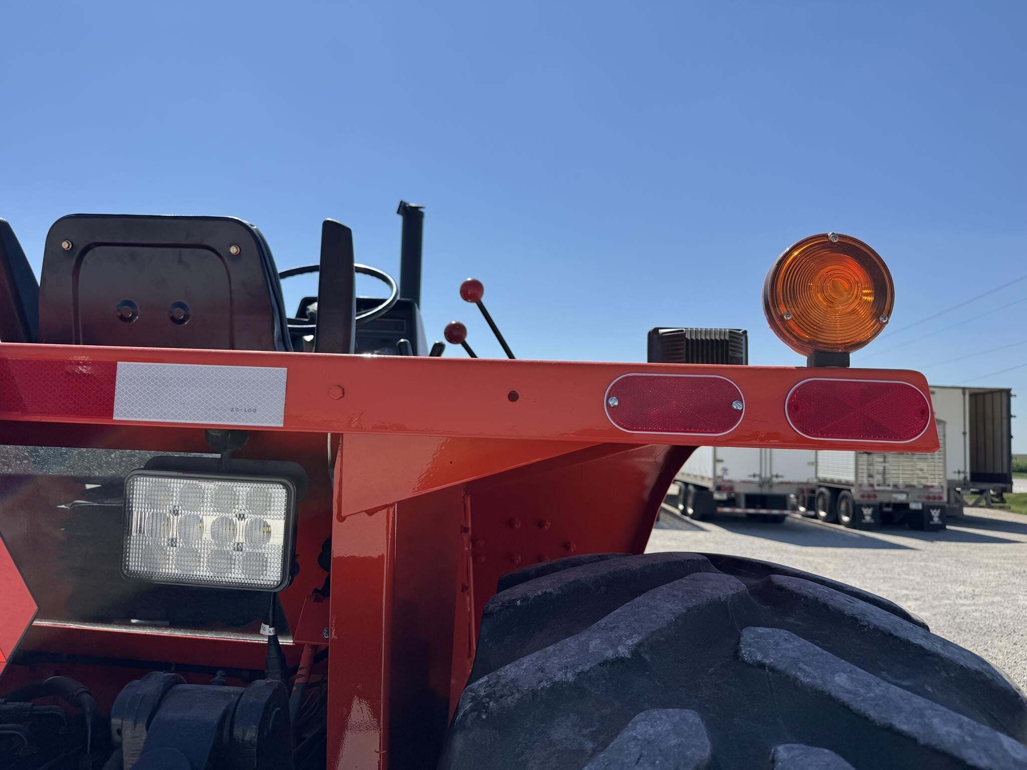 1982 Allis Chalmers 8050 Tractor