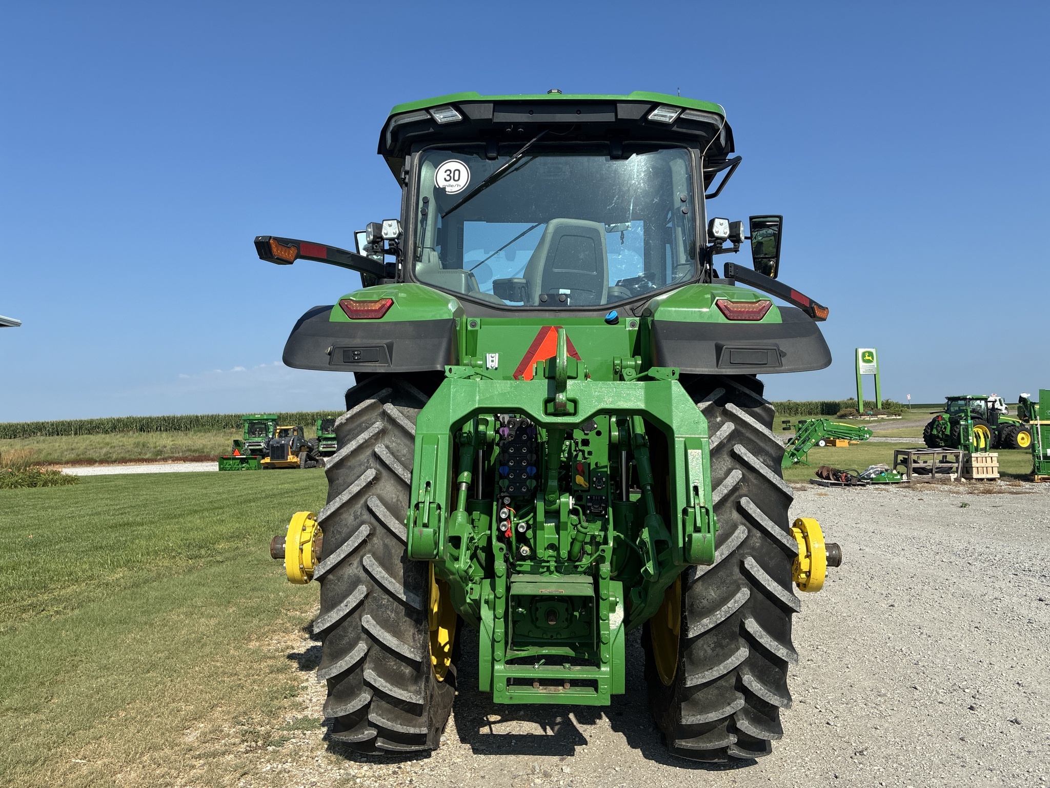 2024 John Deere 8R 370 Tractor