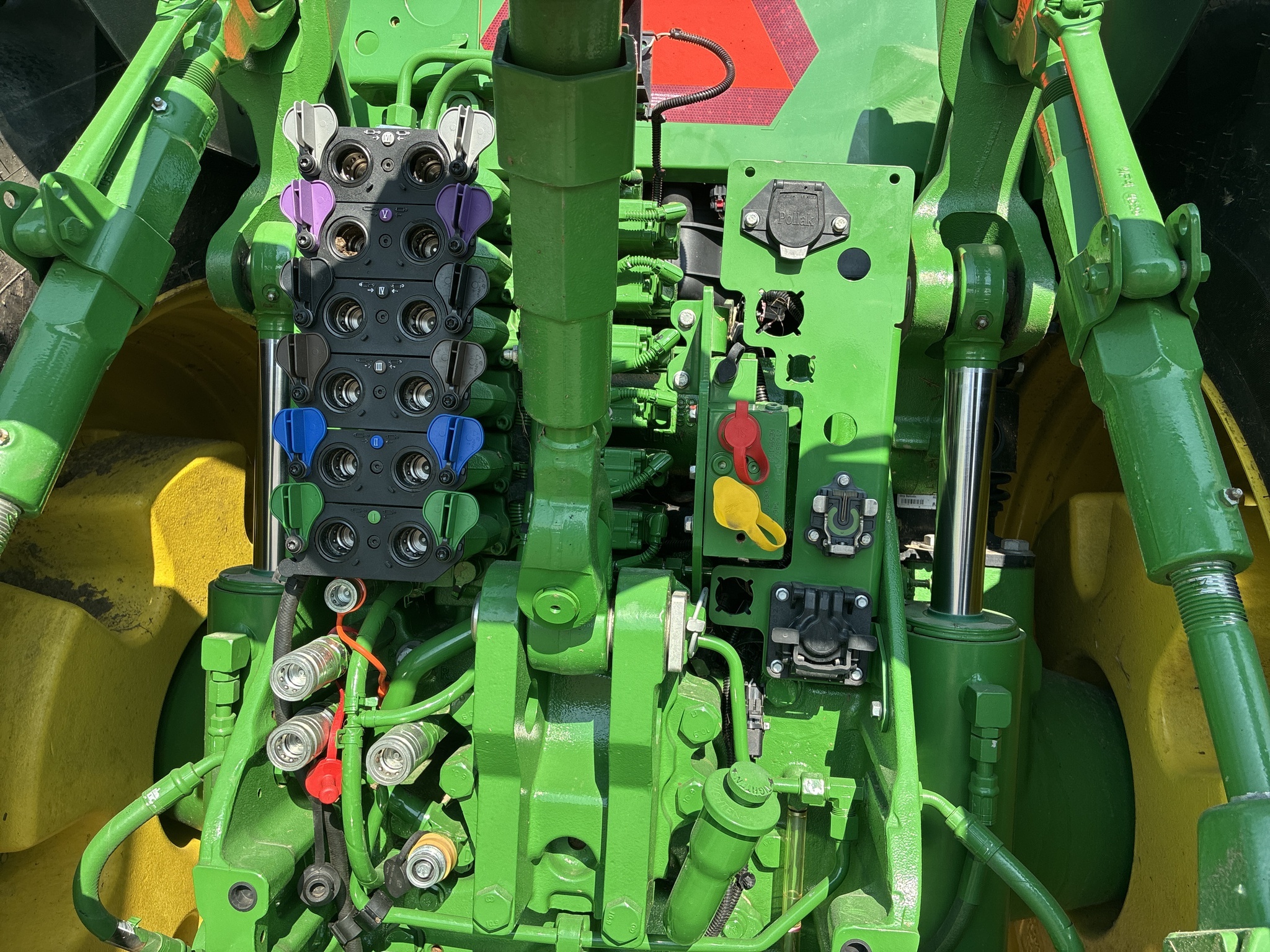 2024 John Deere 8R 370 Tractor