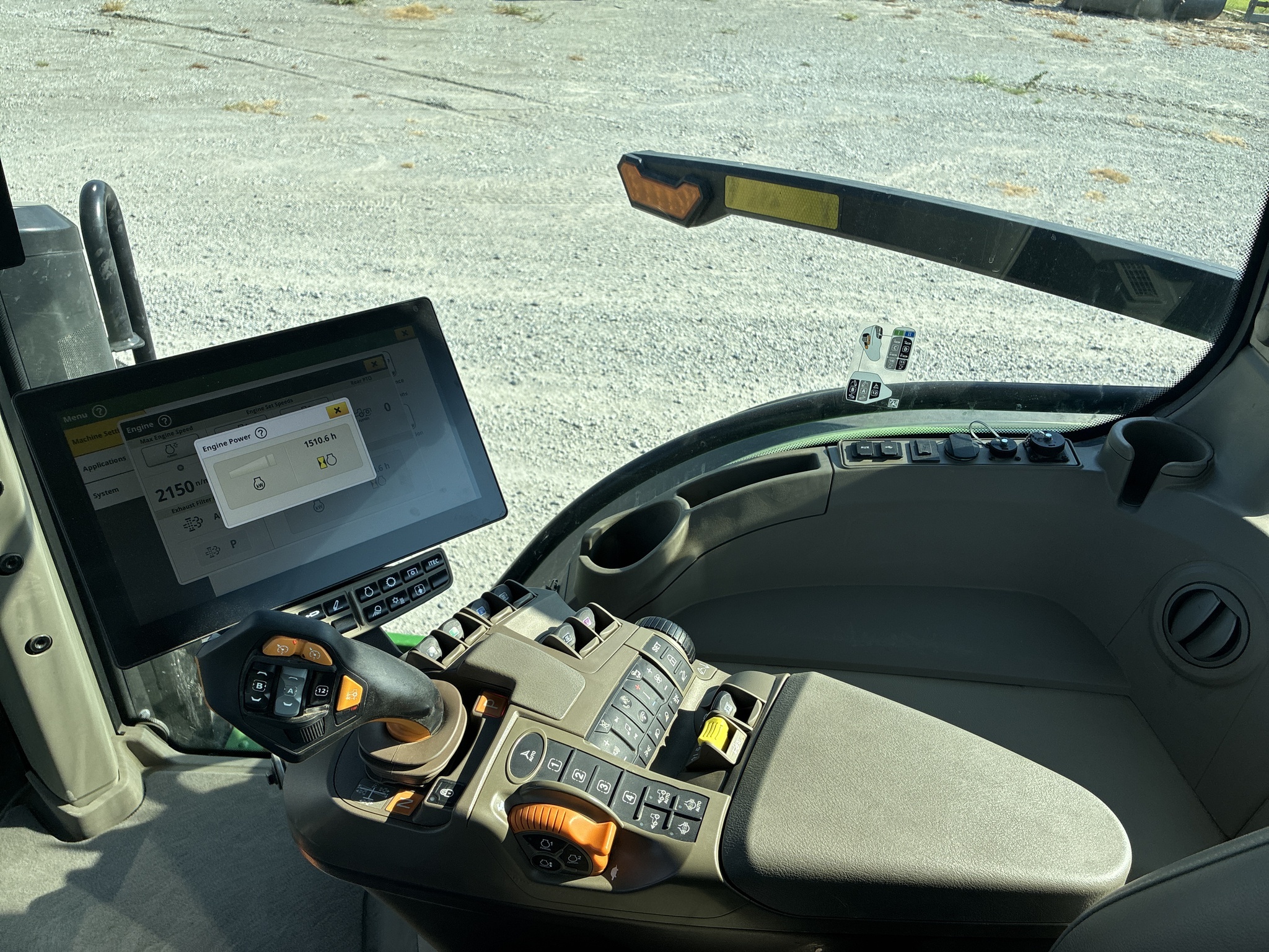 2024 John Deere 8R 370 Tractor