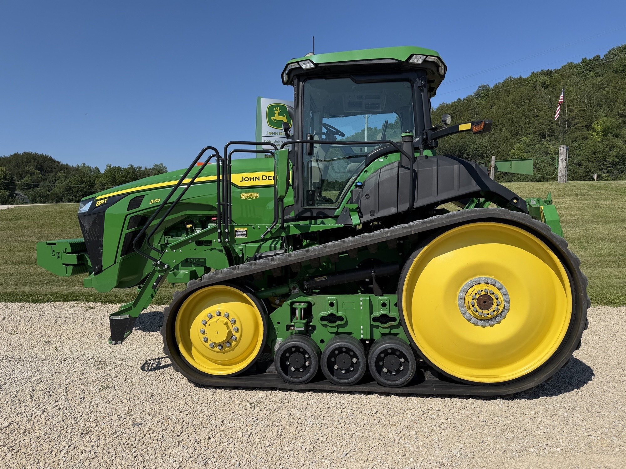 2020 John Deere 8RT 370 Tractor