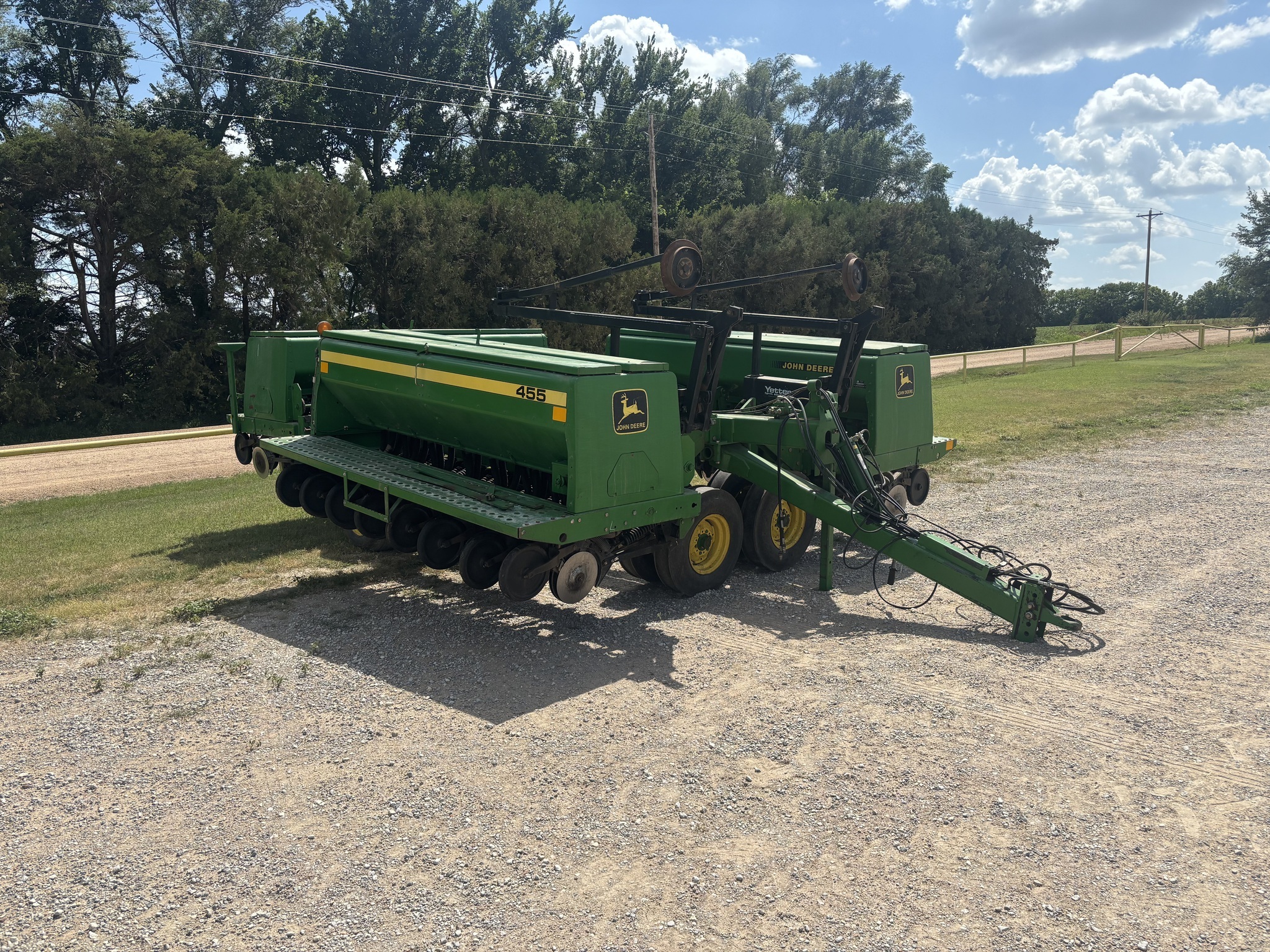 1993 John Deere 455 Drill