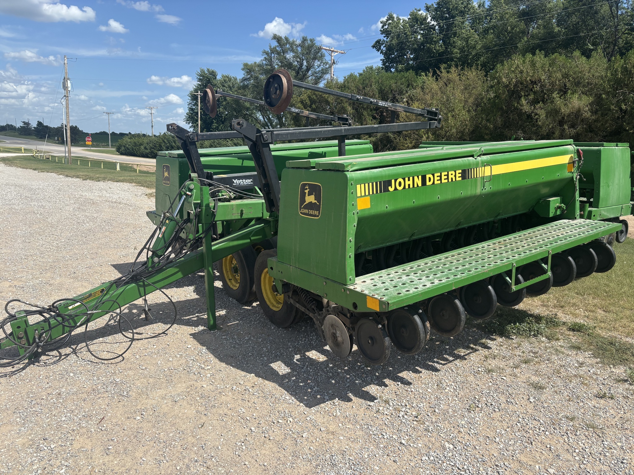 1993 John Deere 455 Drill