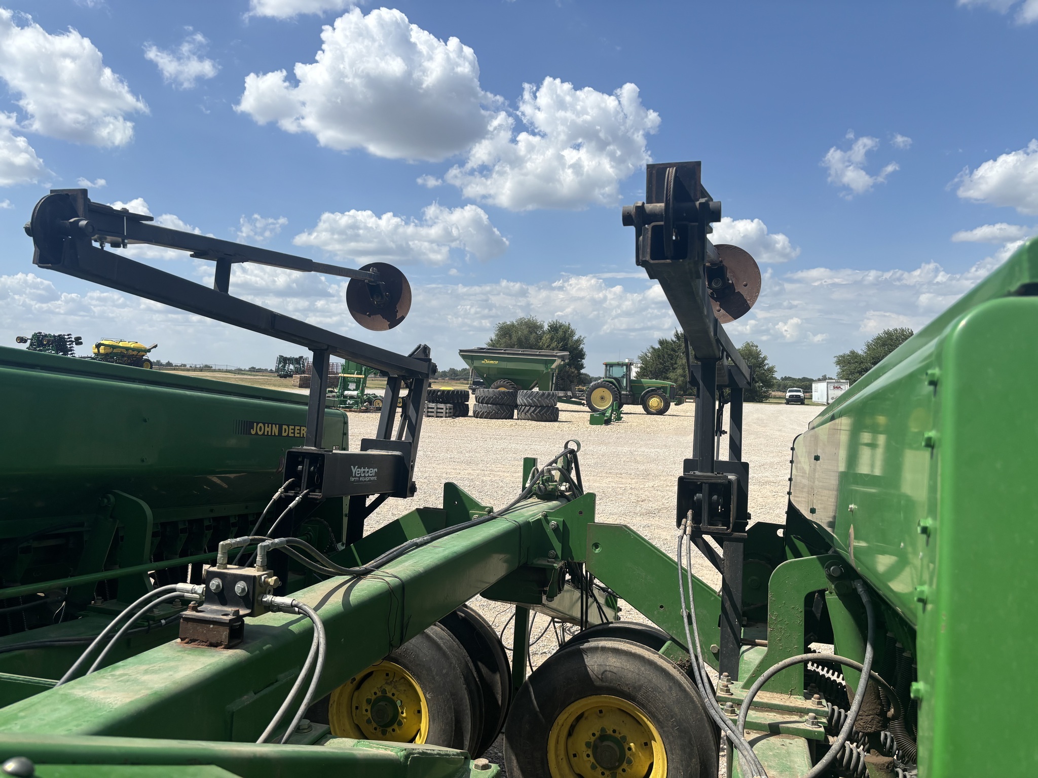 1993 John Deere 455 Drill