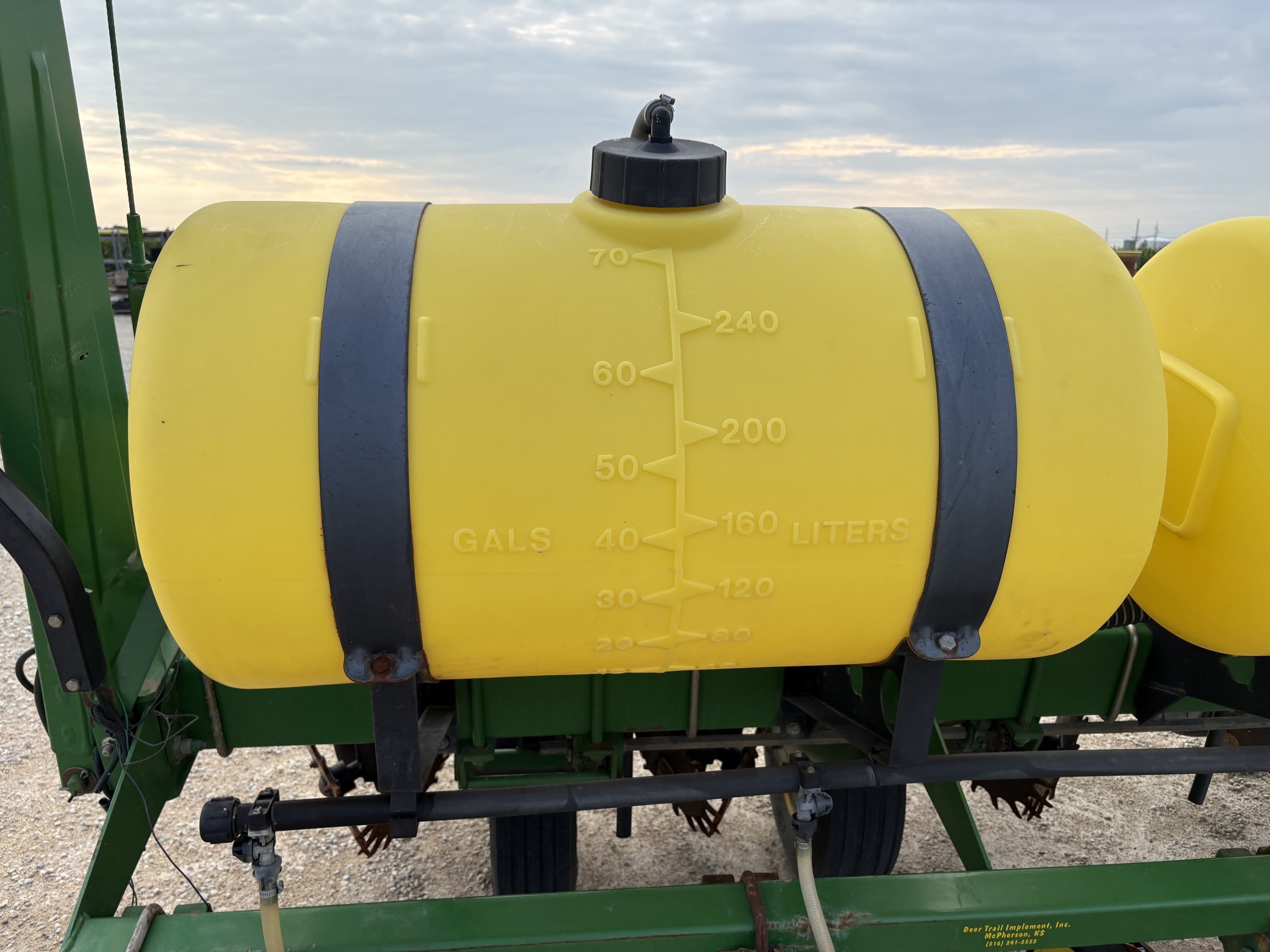 1997 John Deere 1750 Planter