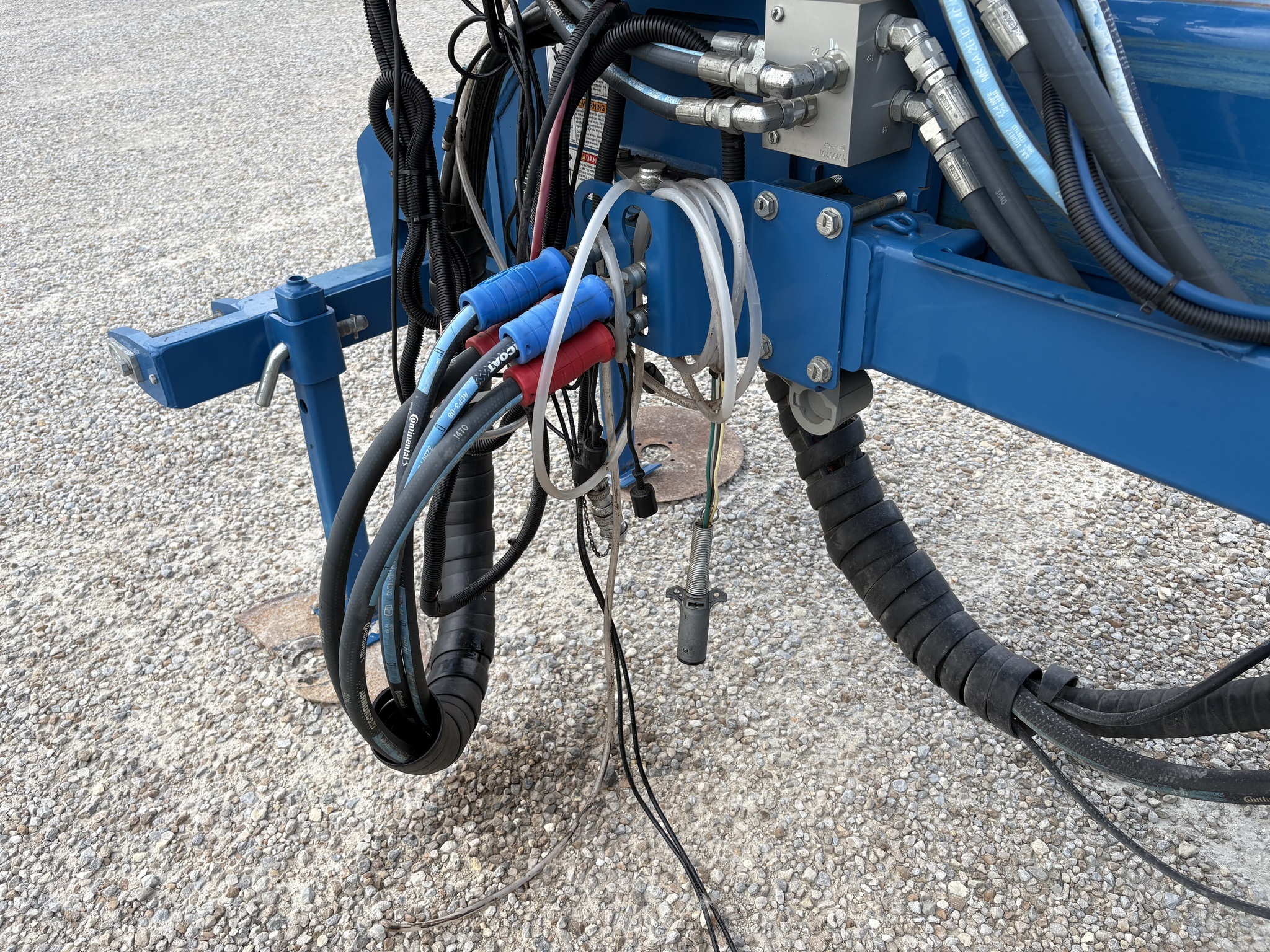 2021 Kinze 4905 Planter