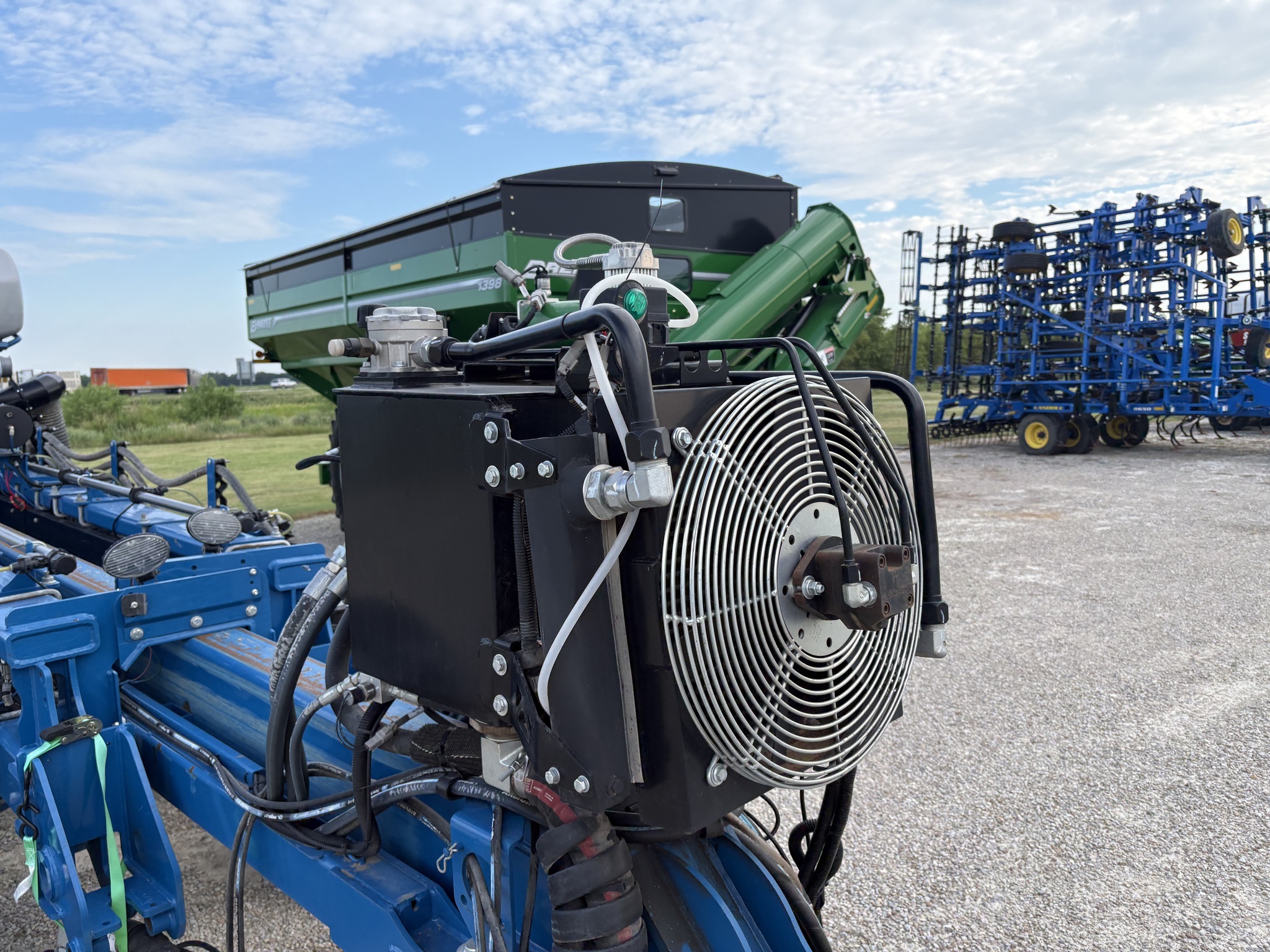 2021 Kinze 4905 Planter