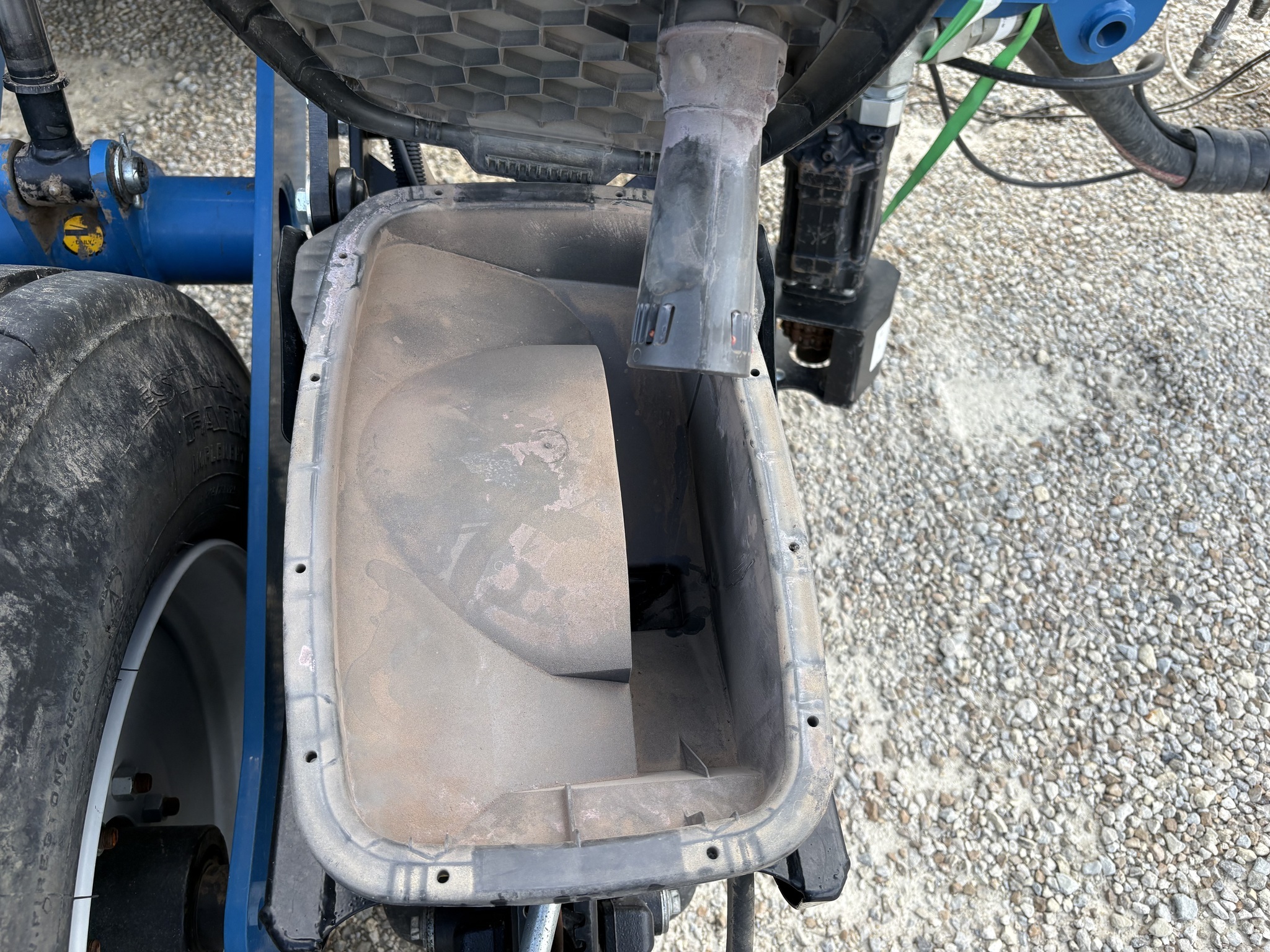 2021 Kinze 4905 Planter