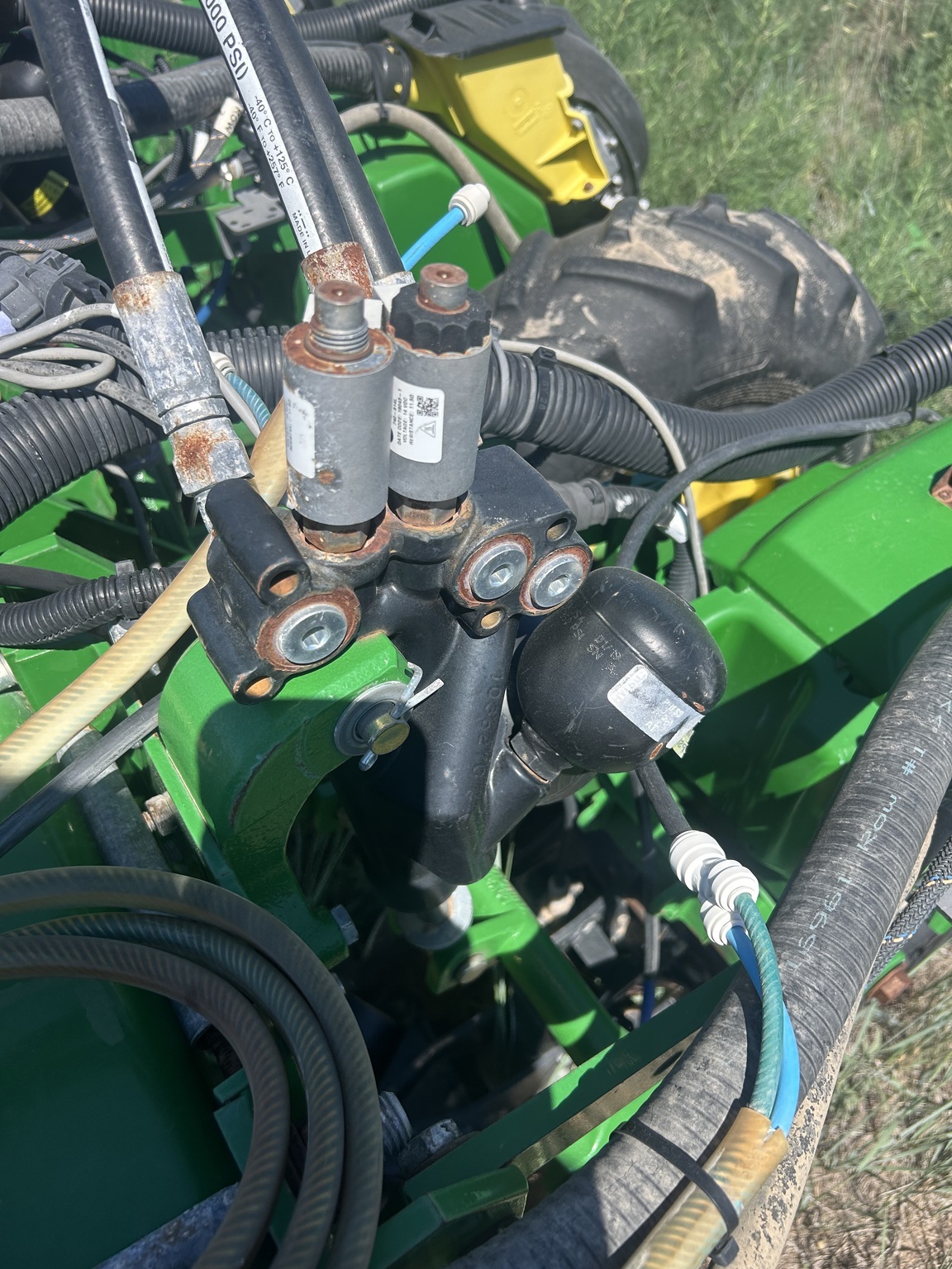 2016 John Deere 1725 CCS Planter