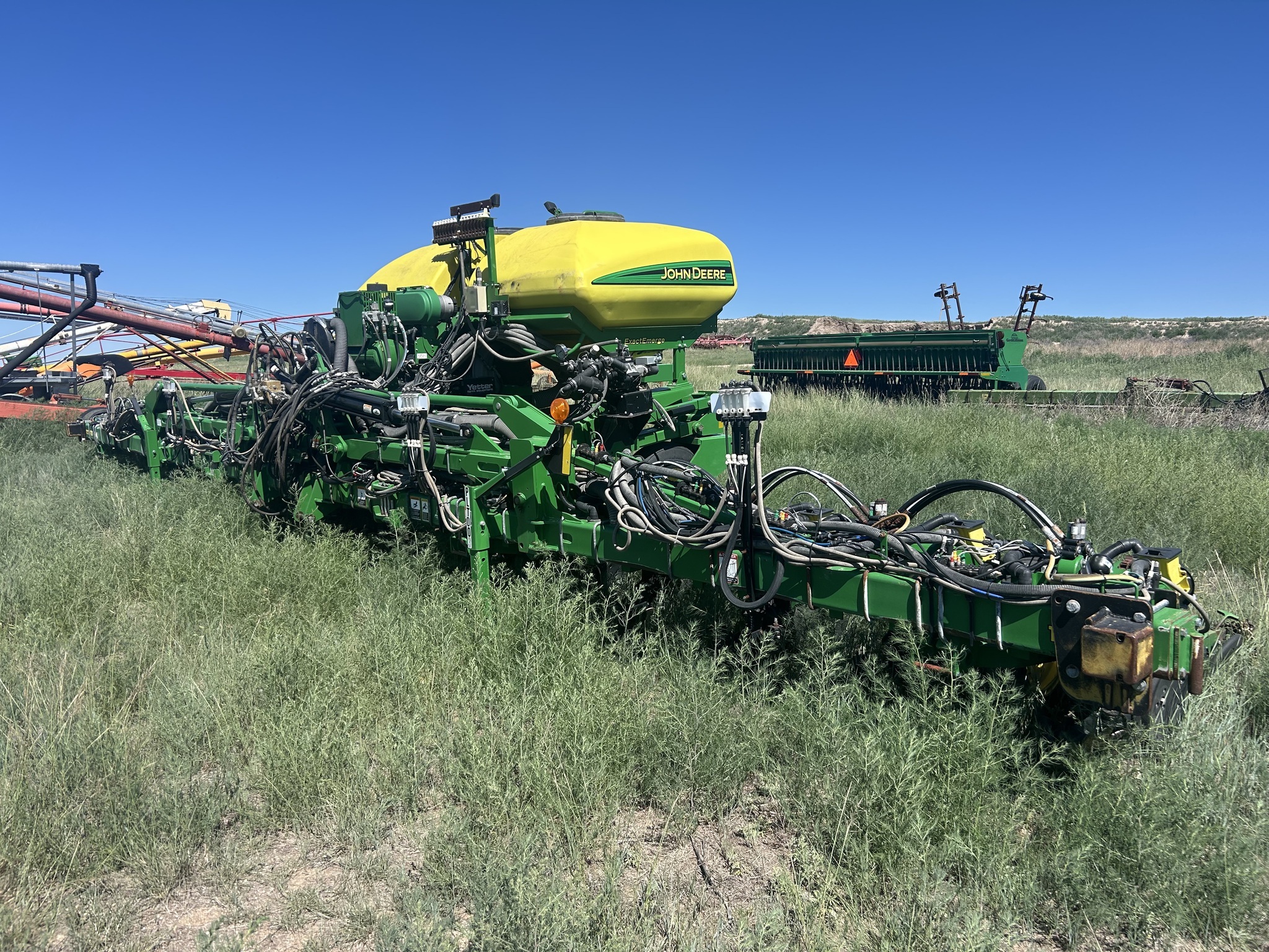 2016 John Deere 1725 CCS Planter