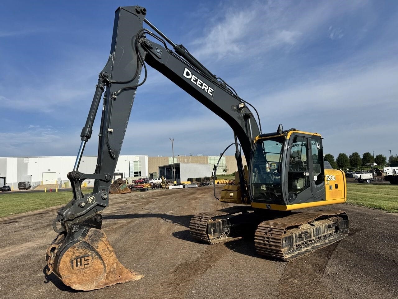 2011 Deere 120D Excavator