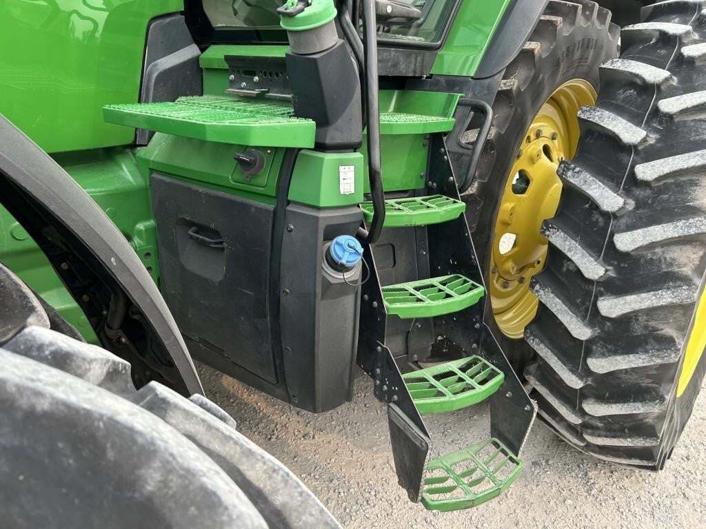 2021 John Deere 8R 310 Tractor