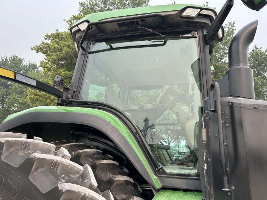 2021 John Deere 8R 310 Tractor