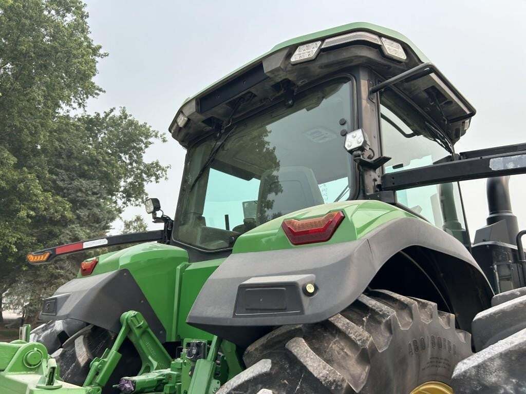 2021 John Deere 8R 310 Tractor