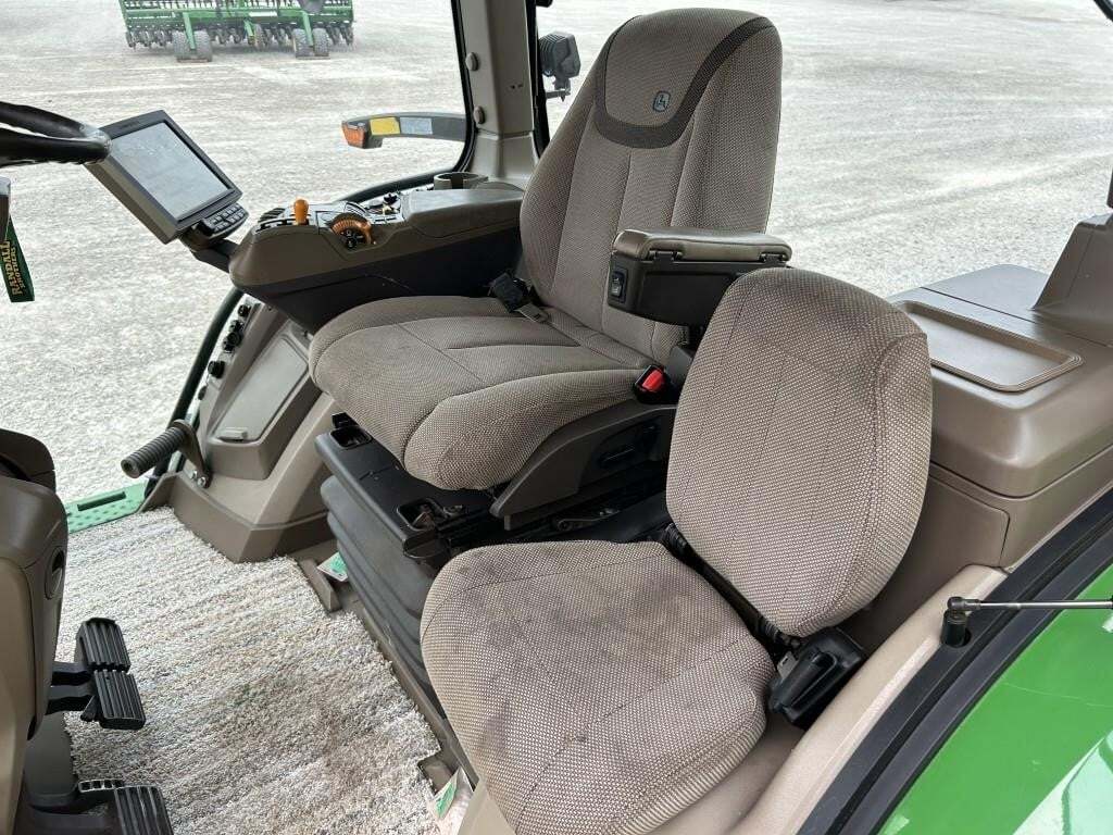 2021 John Deere 8R 310 Tractor