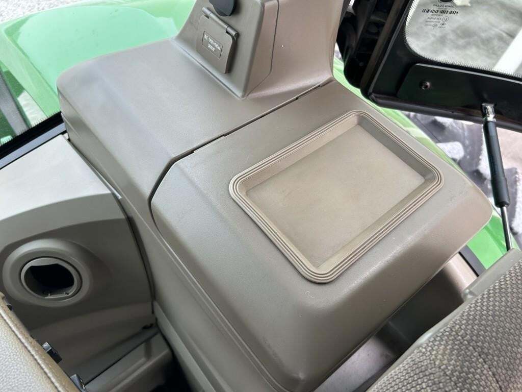 2021 John Deere 8R 310 Tractor