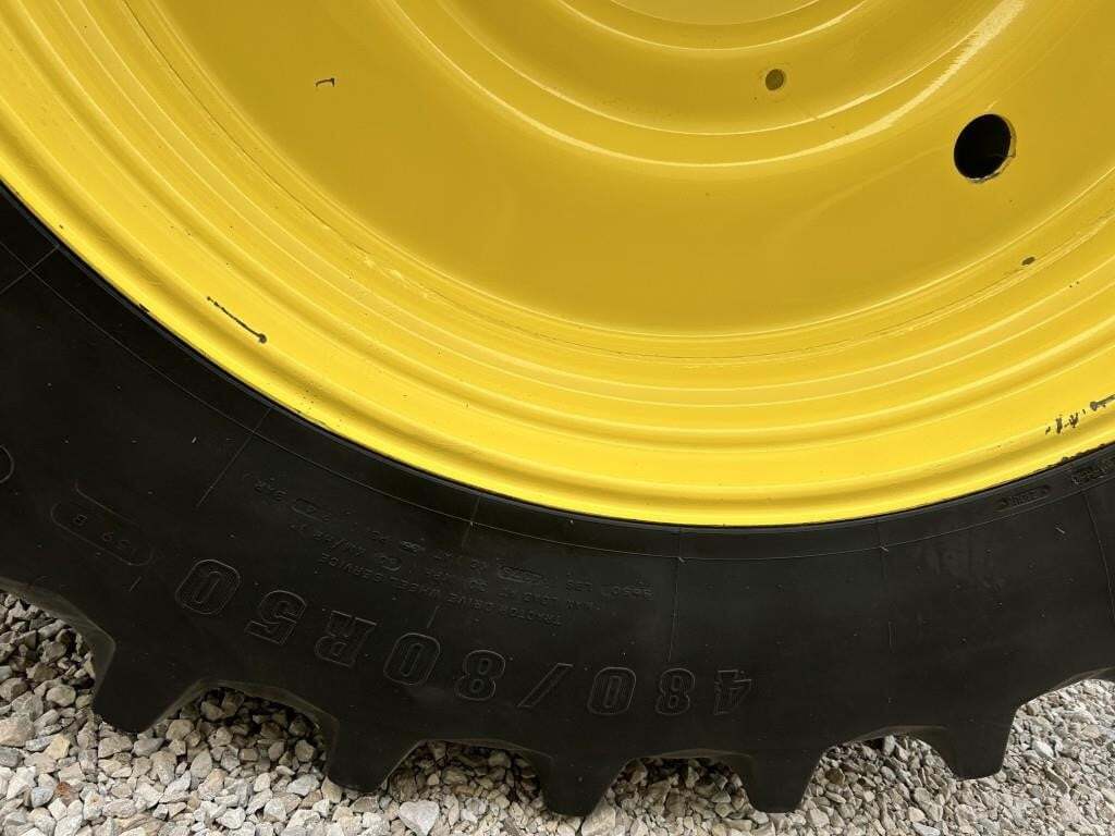 2021 John Deere 8R 310 Tractor