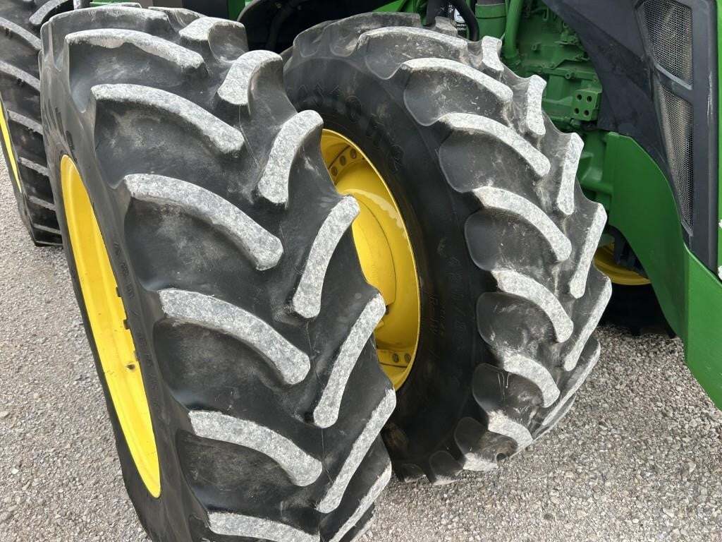 2021 John Deere 8R 310 Tractor