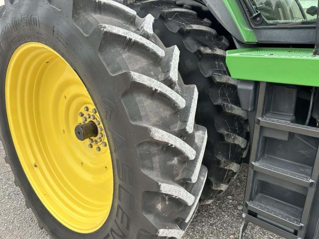 2021 John Deere 8R 310 Tractor
