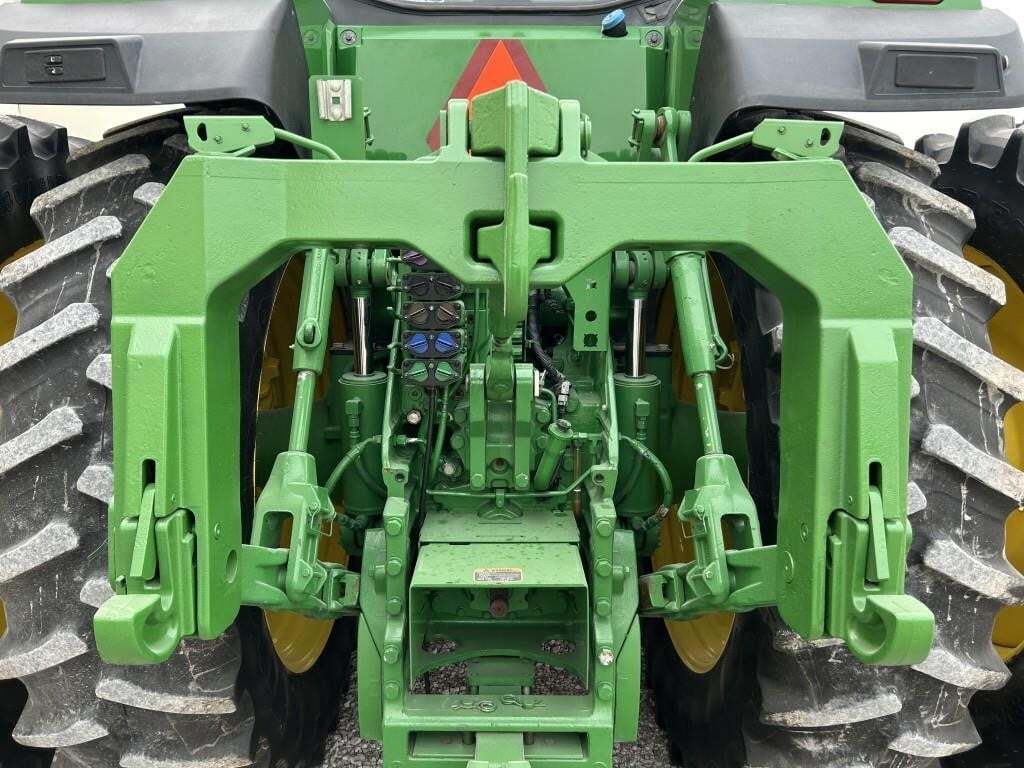 2021 John Deere 8R 310 Tractor