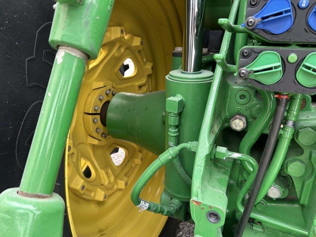 2021 John Deere 8R 310 Tractor