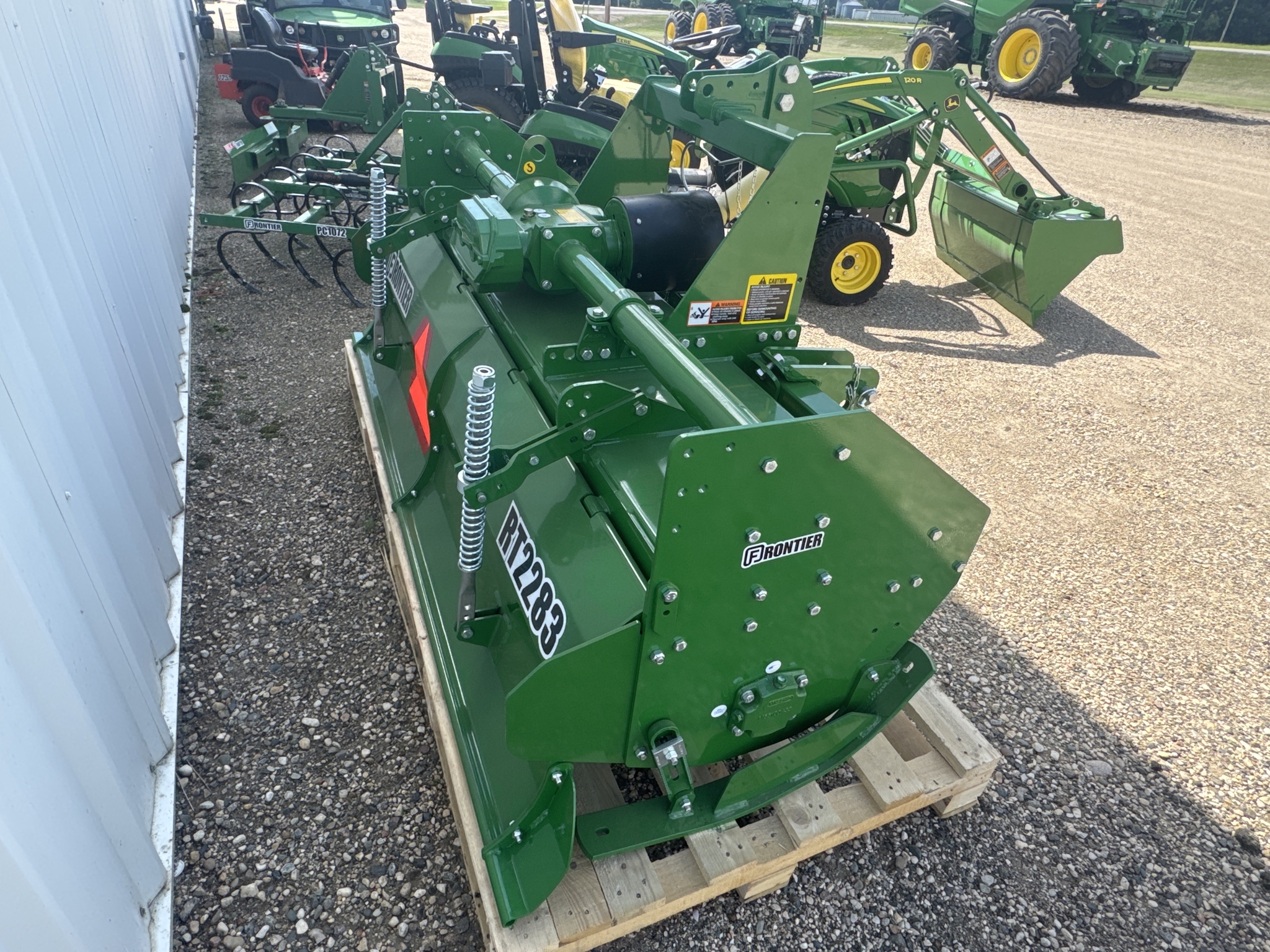 2026 Frontier RT2283 Lawn Mower