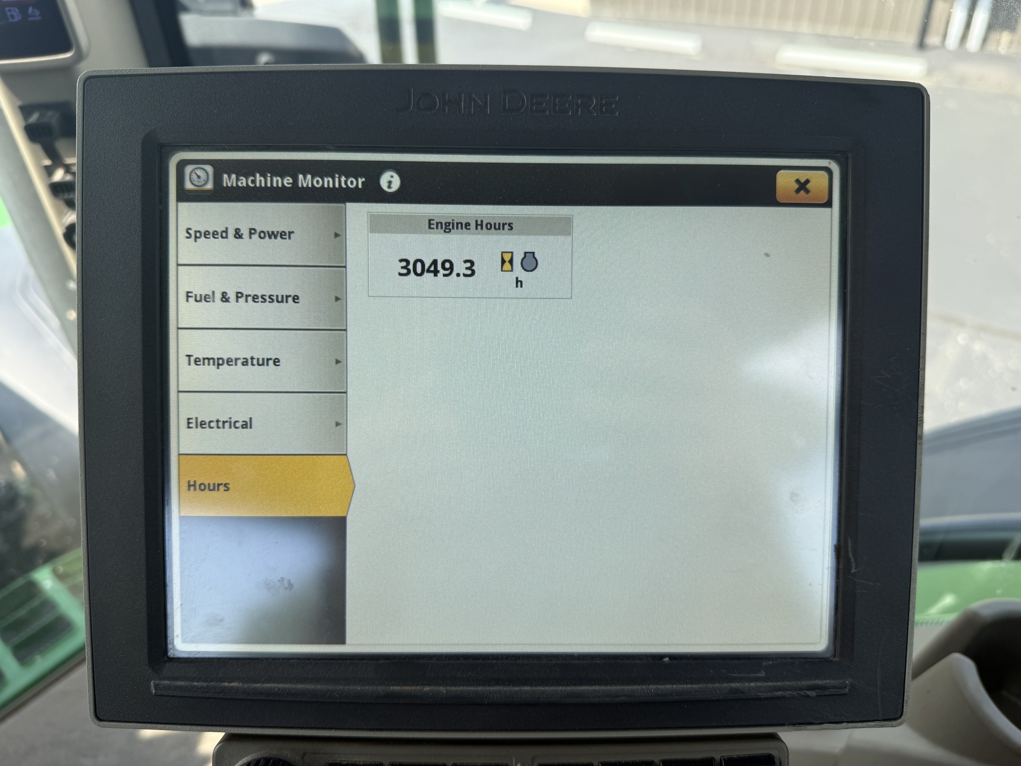 2021 John Deere 7R 330 Tractor