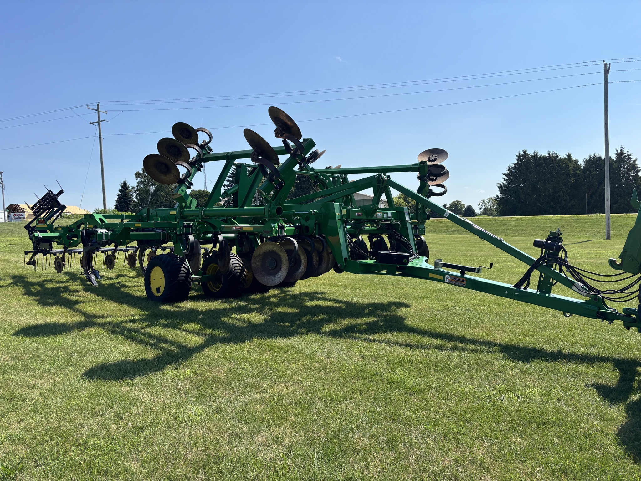 2023 John Deere 2730 Disk Chisel