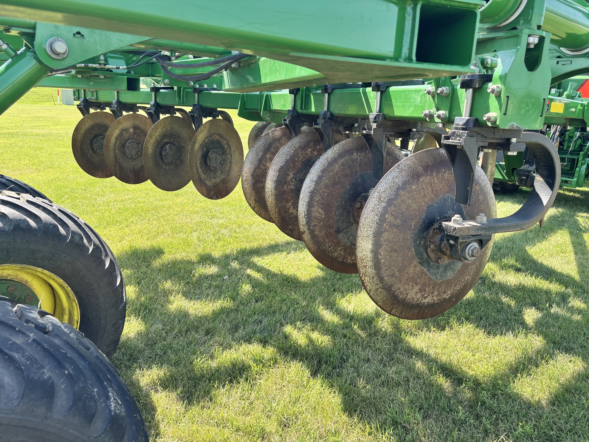 2023 John Deere 2730 Disk Chisel