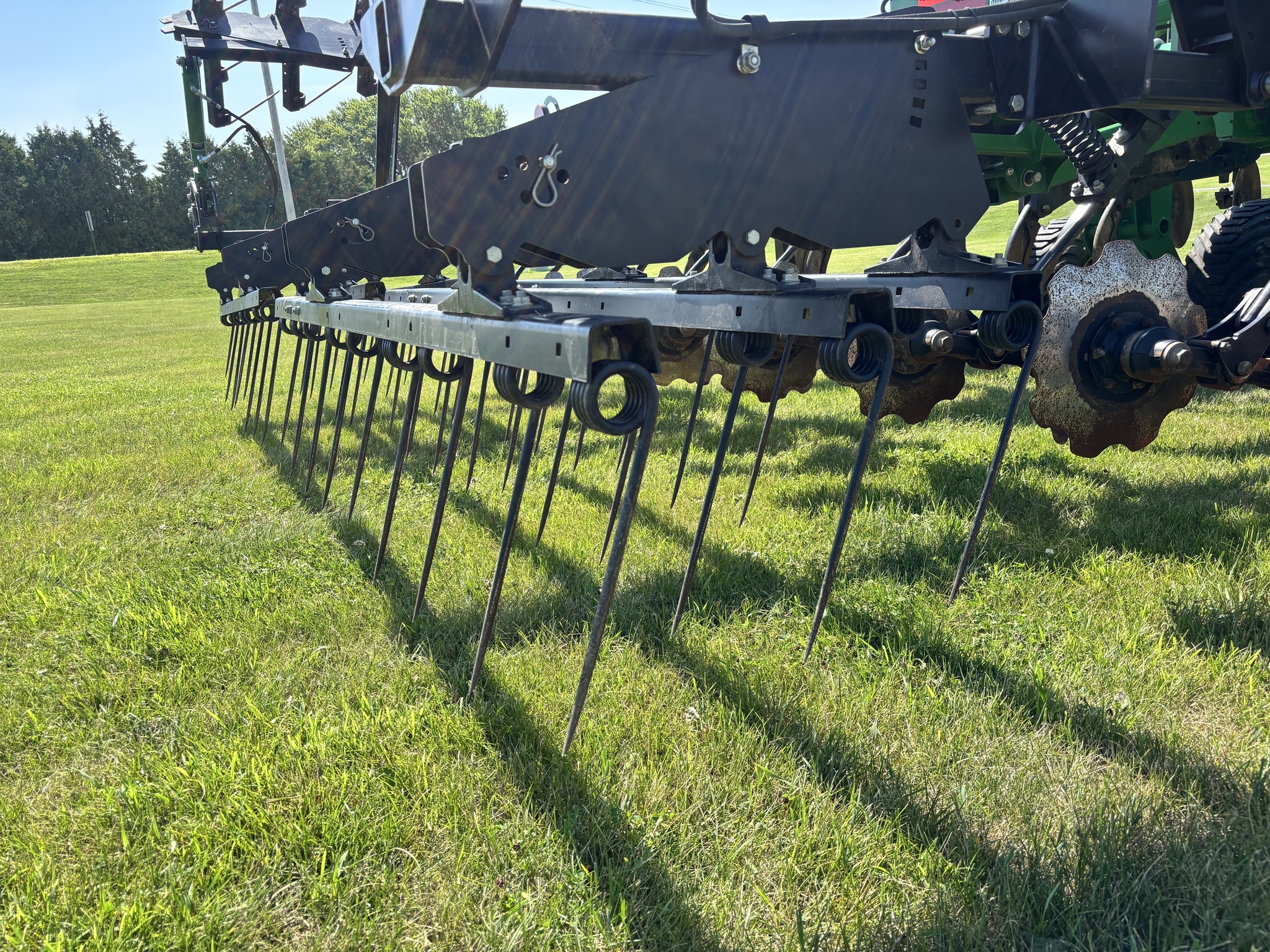 2023 John Deere 2730 Disk Chisel