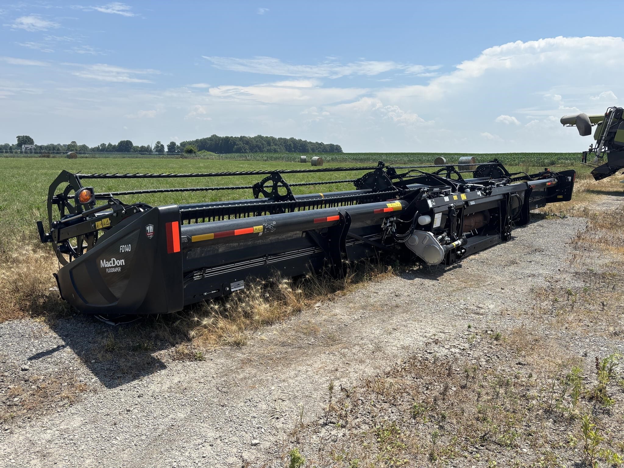 2019 MacDon FD140 Platform