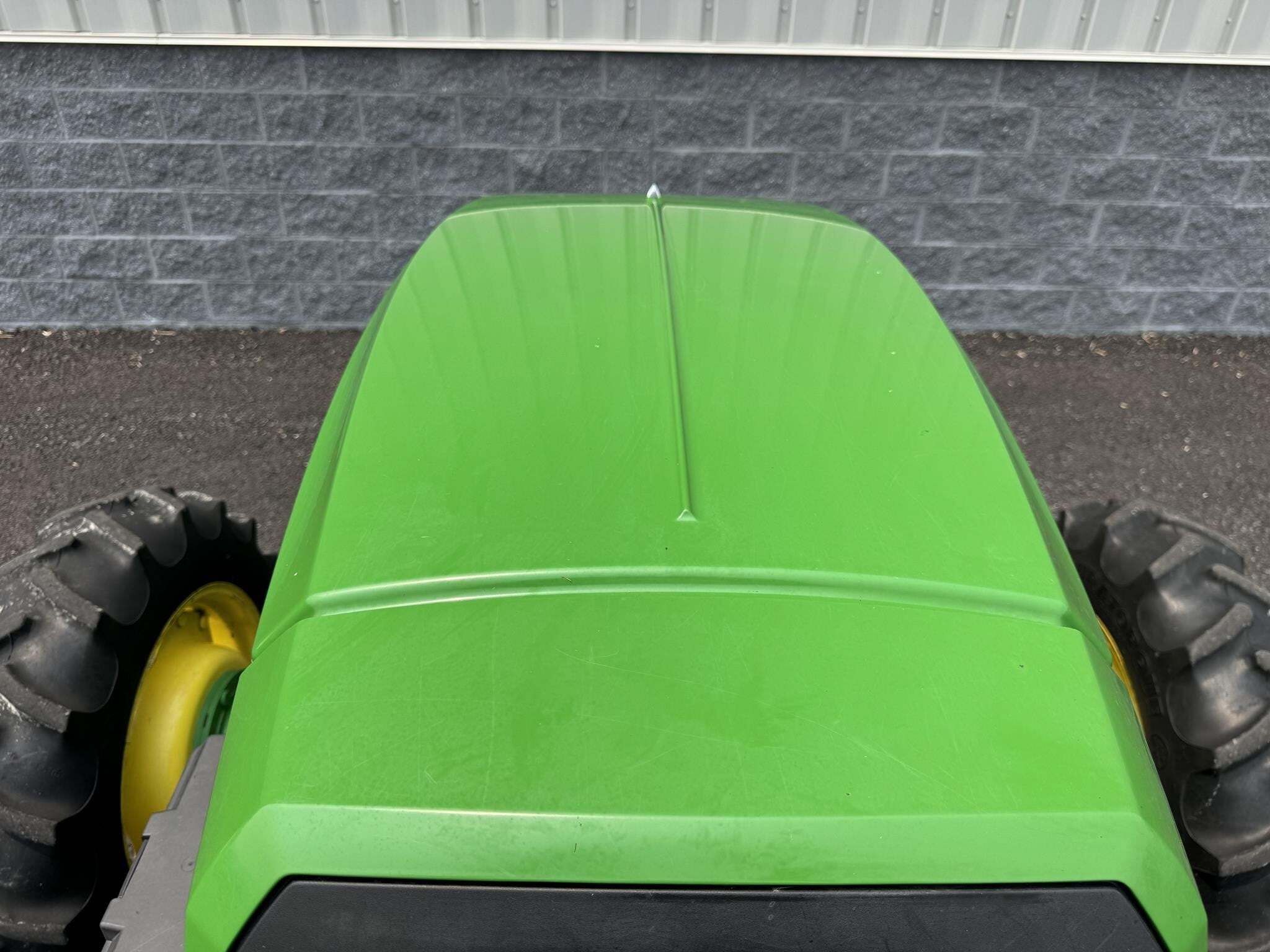 2016 John Deere 5065E Tractor